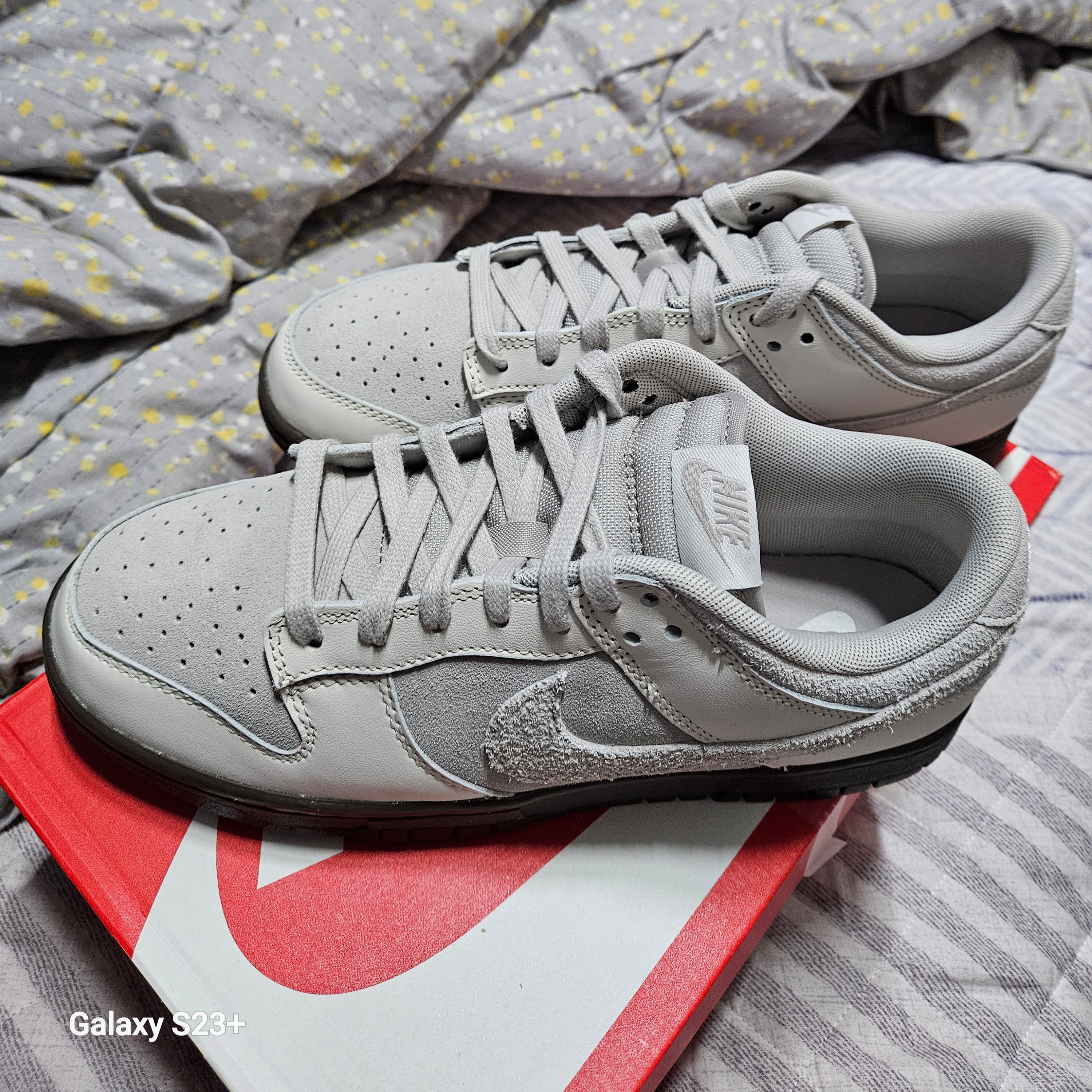 Nike Dunk Low Ironstone Phantom 착용 스타일 - 1