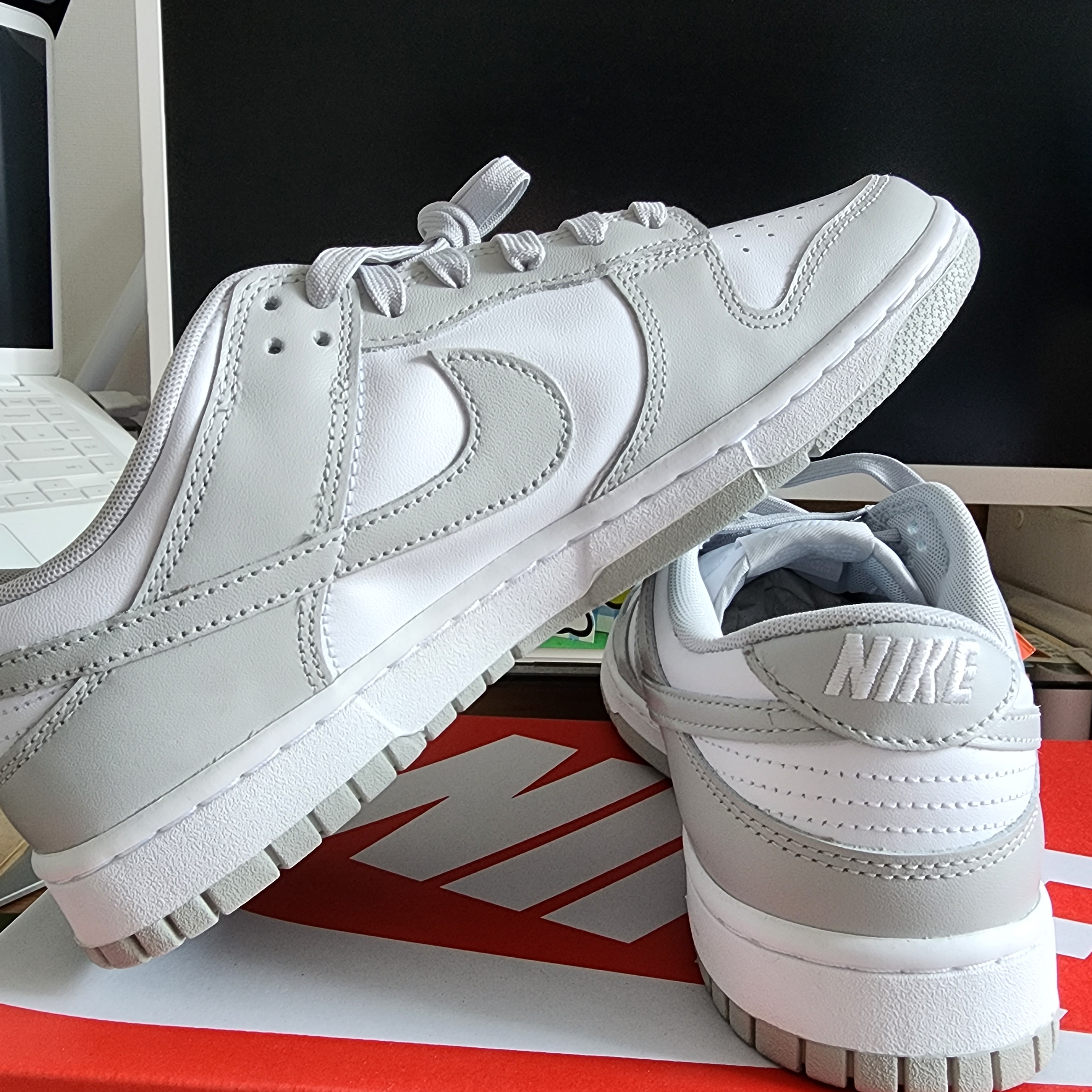Nike Dunk Low Retro Grey Fog 착용 스타일 - 4