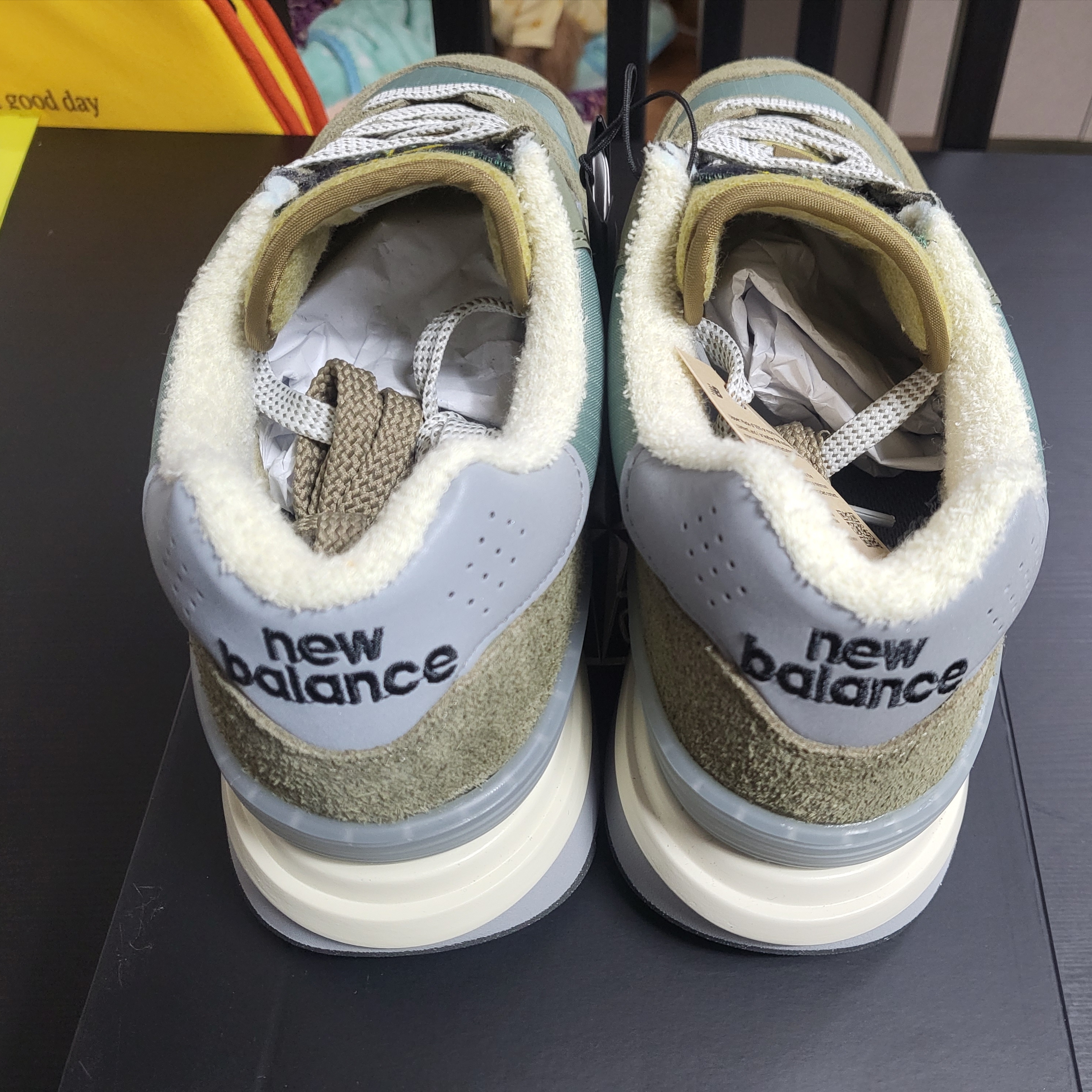 New Balance x Stone Island 574 Legacy Green, (W) New Balance 574 Worn By Anyone Grey - B Standard 착용 스타일 - 4