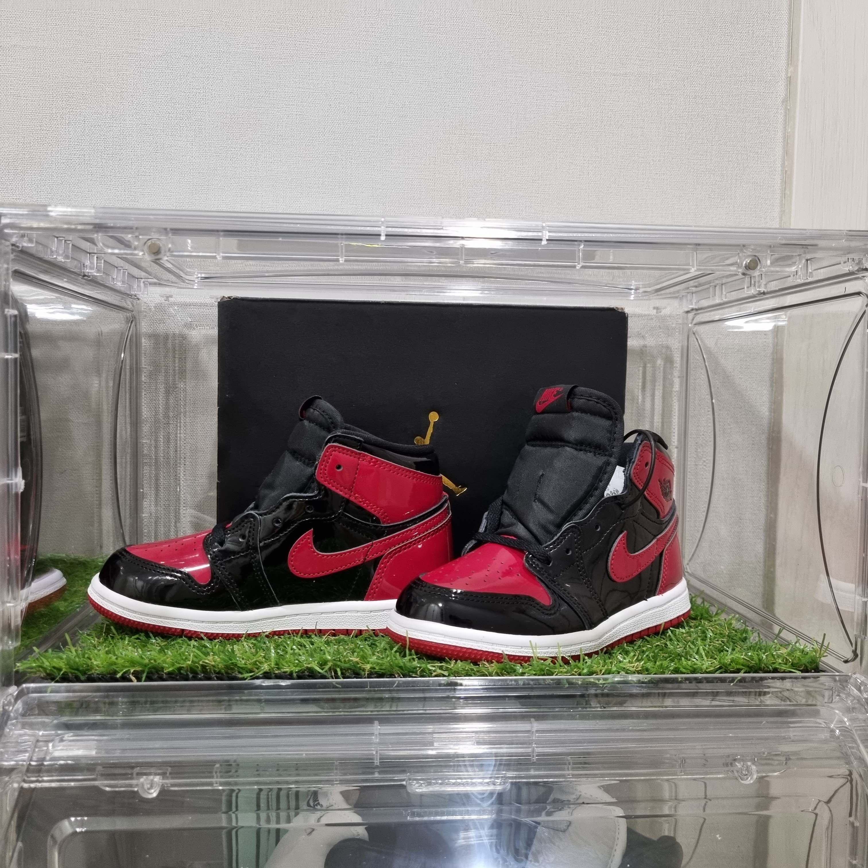 (TD) Jordan 1 Retro High OG Patent Bred 착용 스타일 - 2