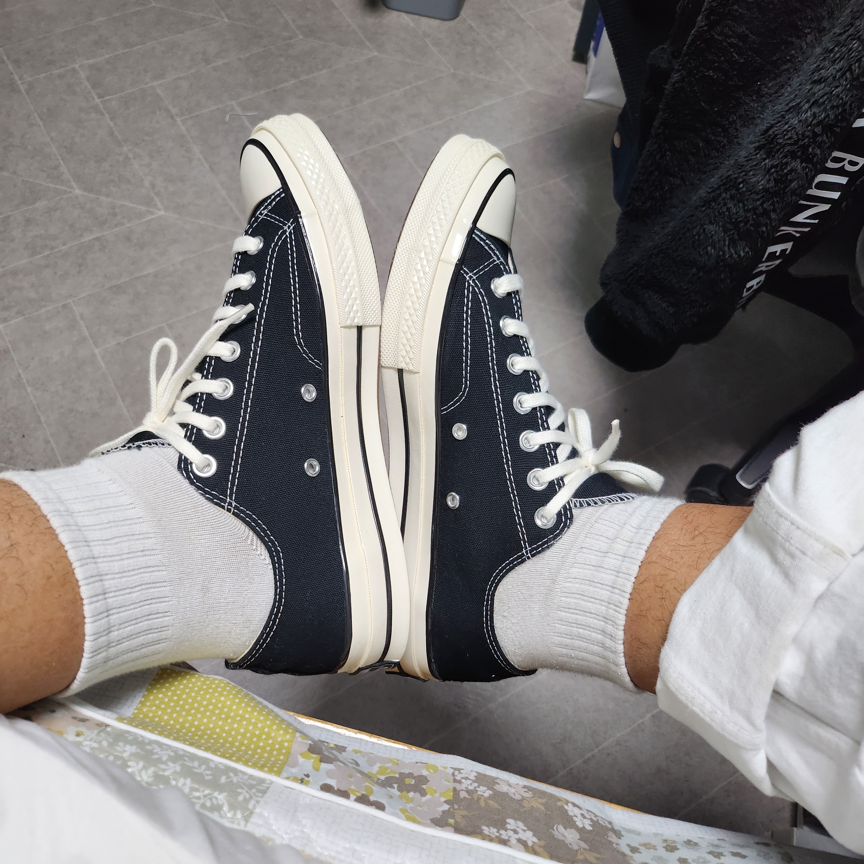 Converse Chuck 70 Ox Black - Standard 착용 스타일