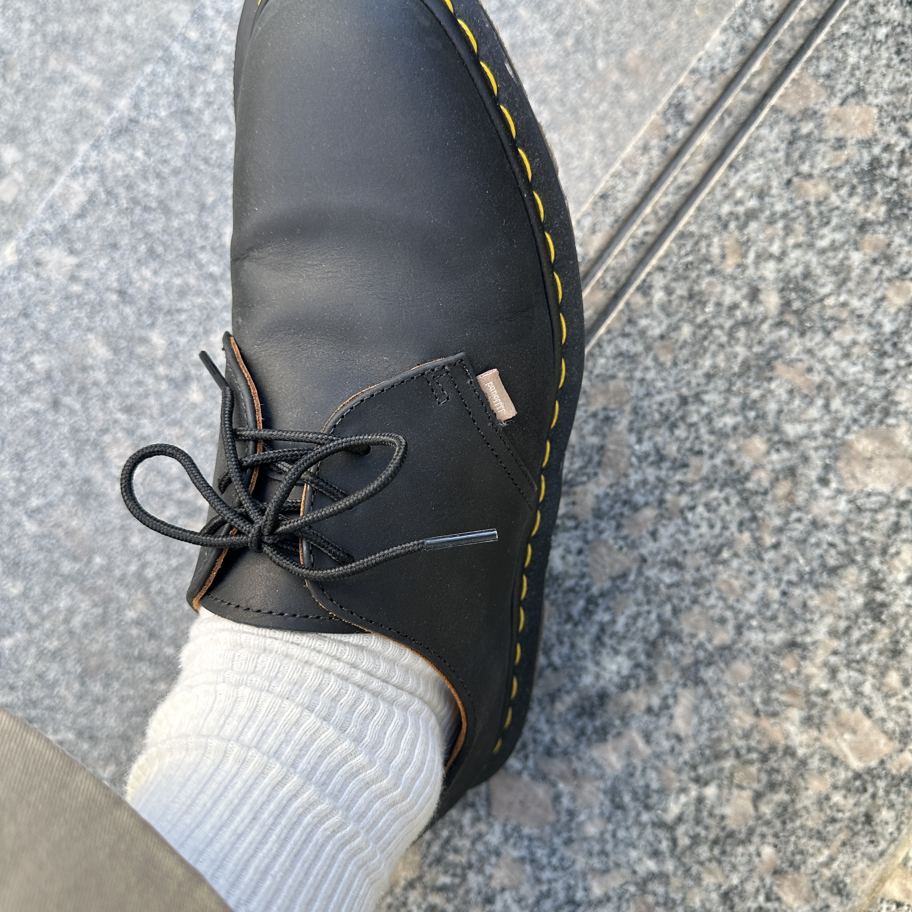 Dr. Martens x JJJJound Archie II Wyoming 착용 스타일 - 2
