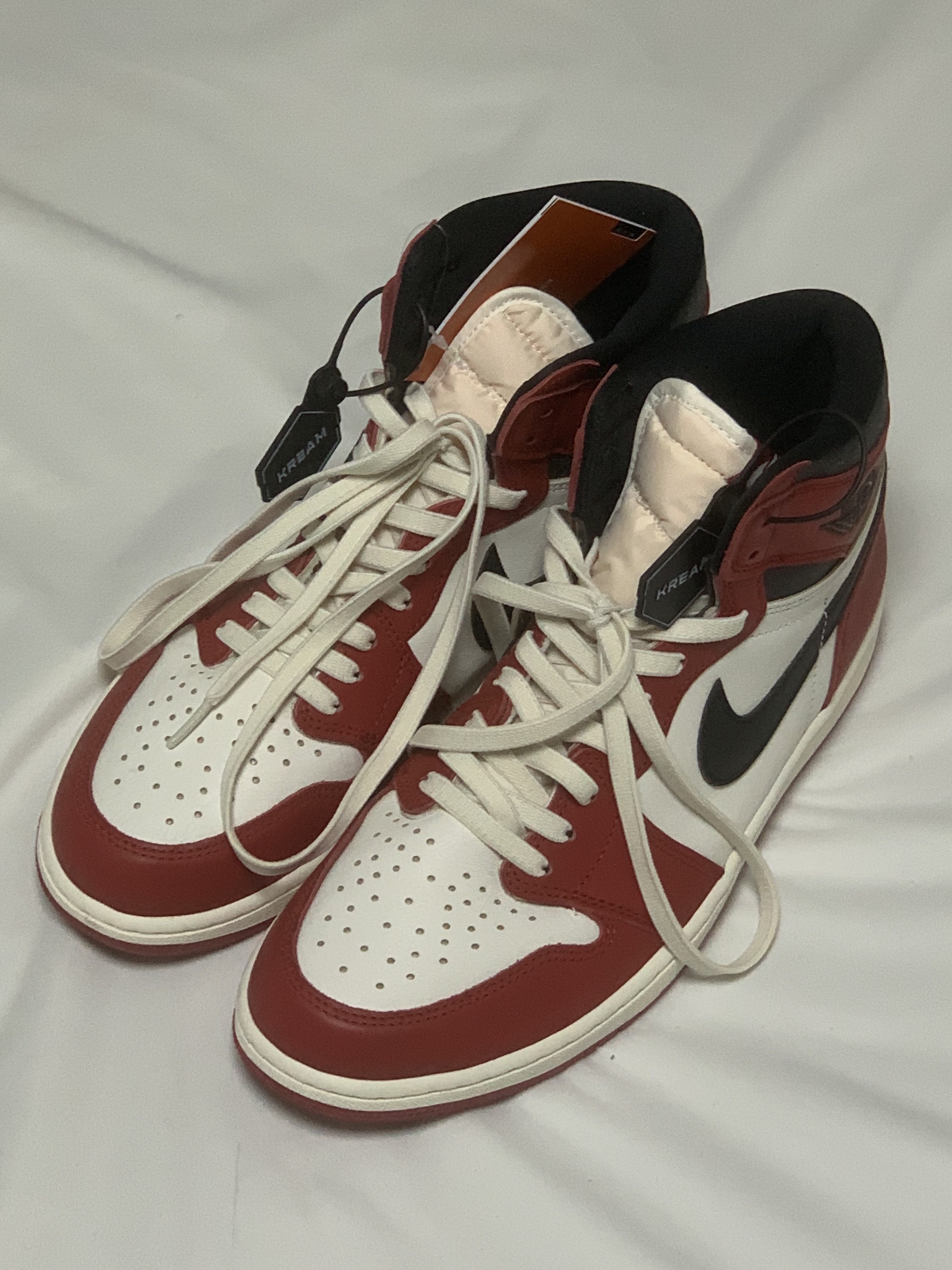 Jordan 1 Retro High OG Chicago 2022 착용 스타일 - 2