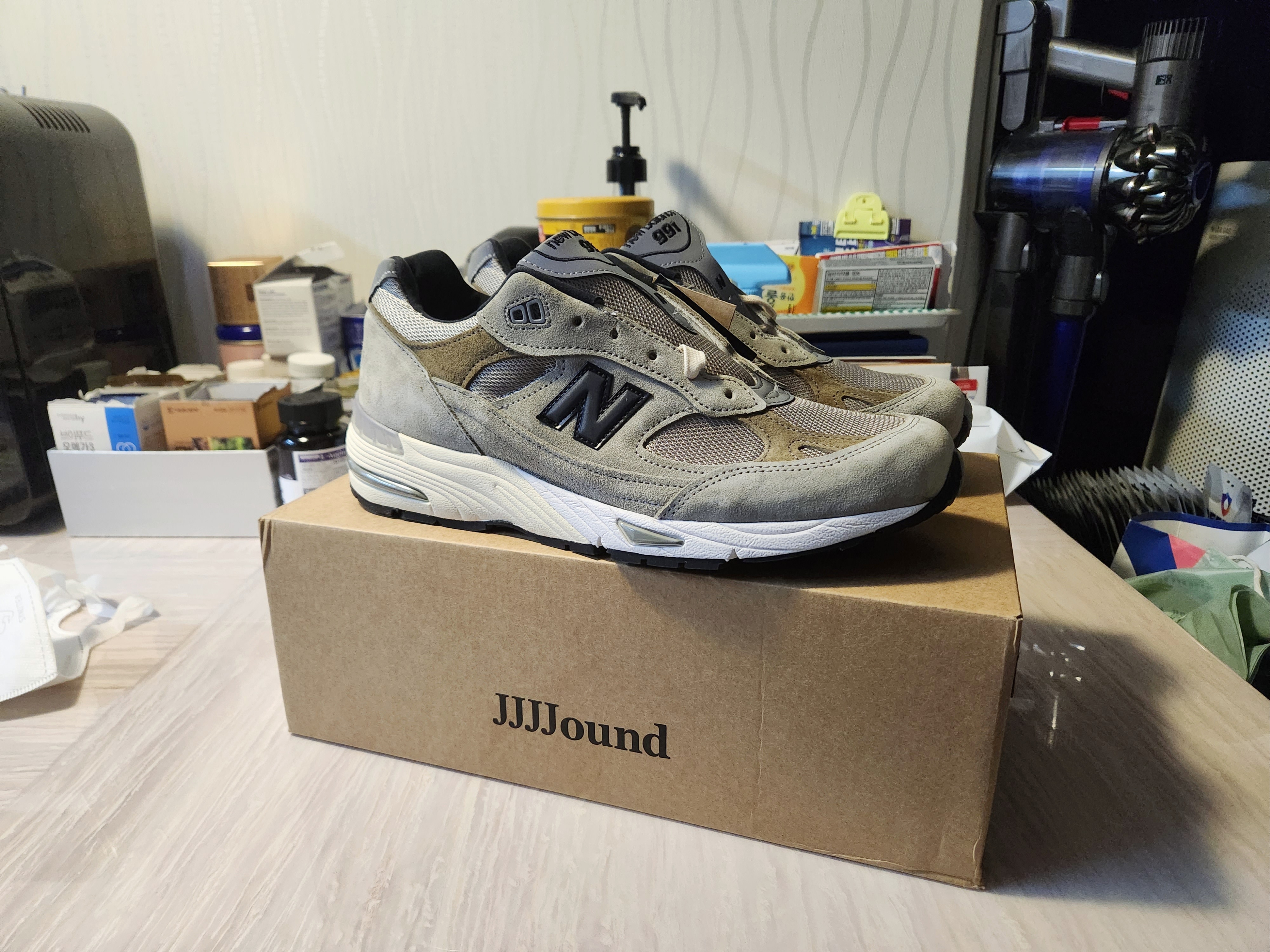 New Balance x JJJJound 991 Made in UK Grey 착용 스타일