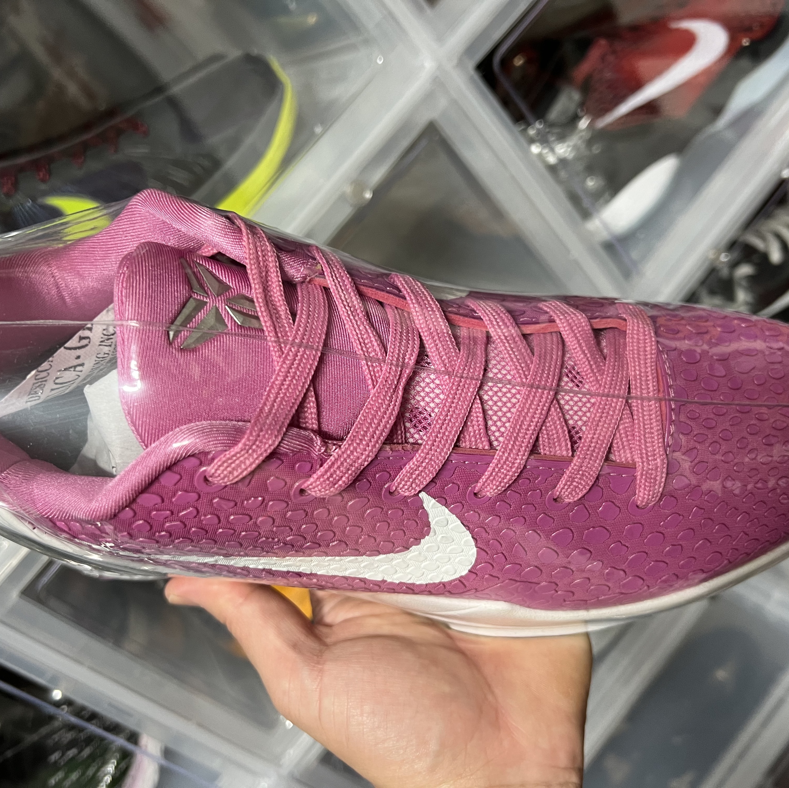Nike Zoom Kobe VI Kay Yow Think Pink 착용 스타일 - 2