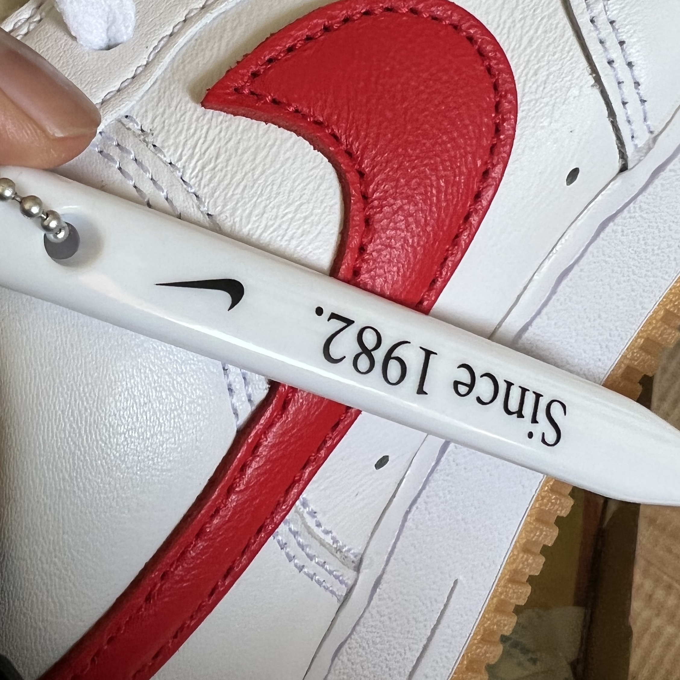Nike Air Force 1 Low Retro Color of the Month University Red 착용 스타일