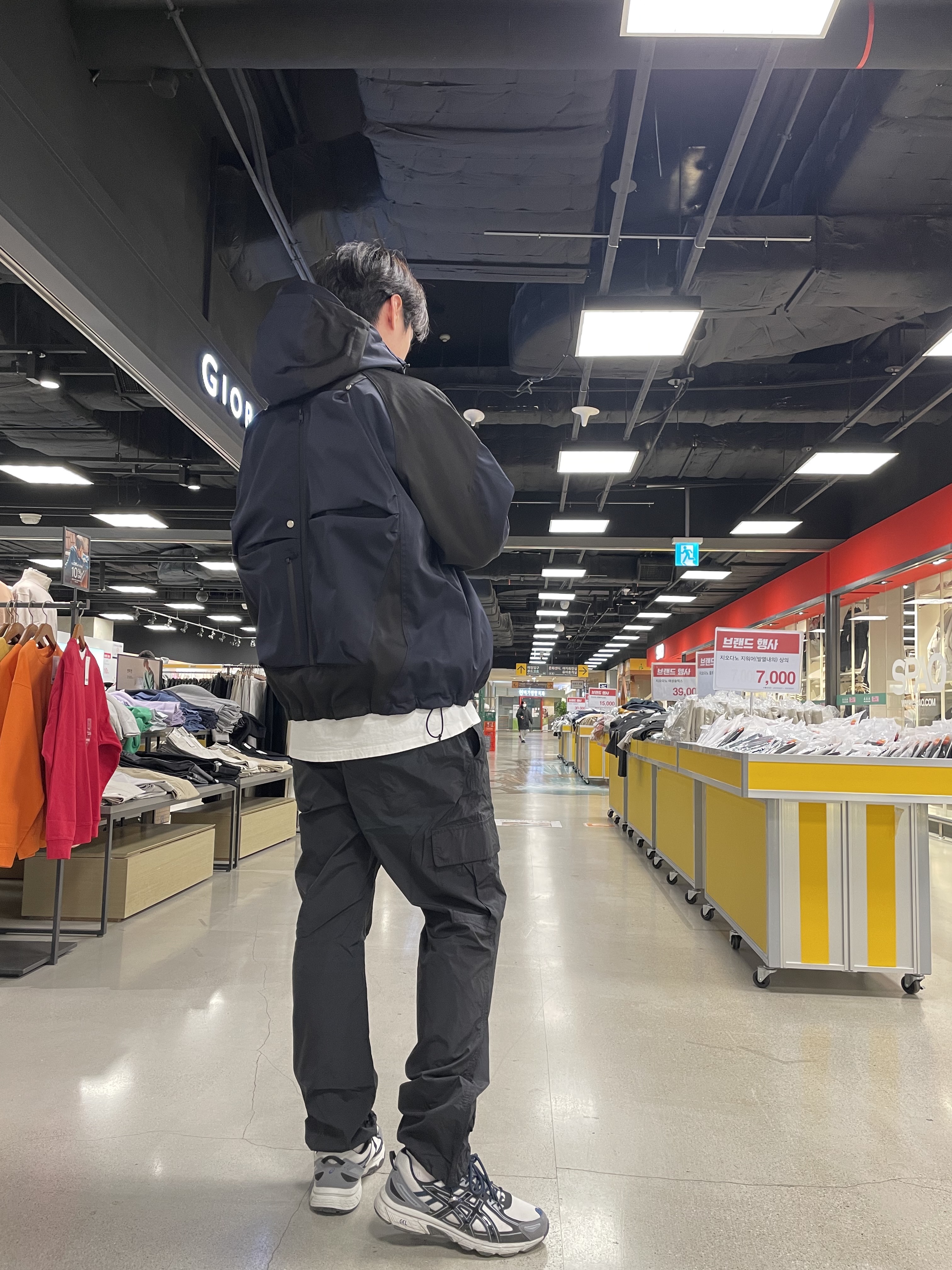 Undermycar Kame Multi Zip Turtle Shell Parka After Midnight - 22FW, Asics Gel-Venture 6 SPS Glacier Grey 착용 스타일 - 1