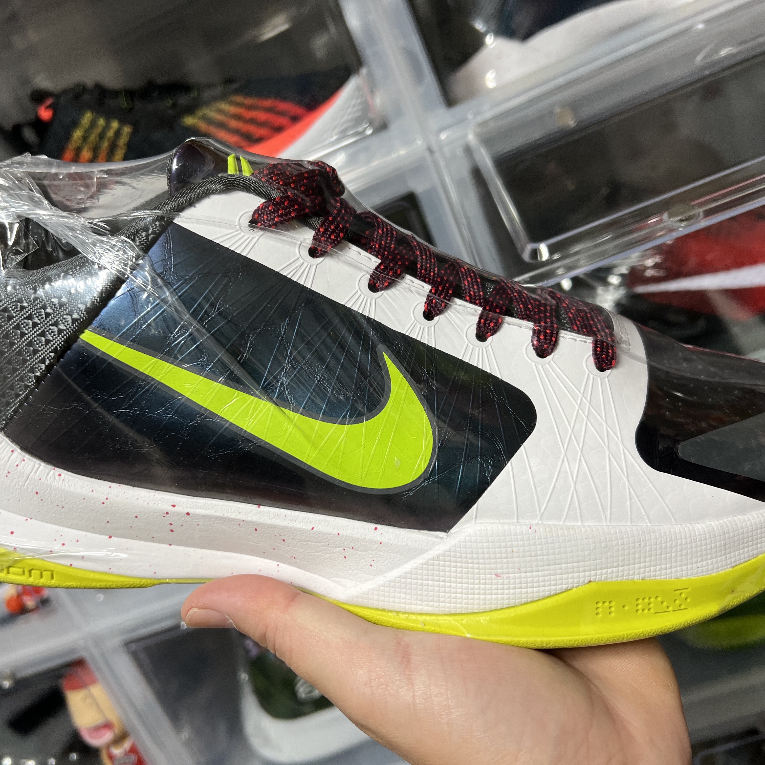 Nike Kobe 5 Protro Chaos 착용 스타일 - 2