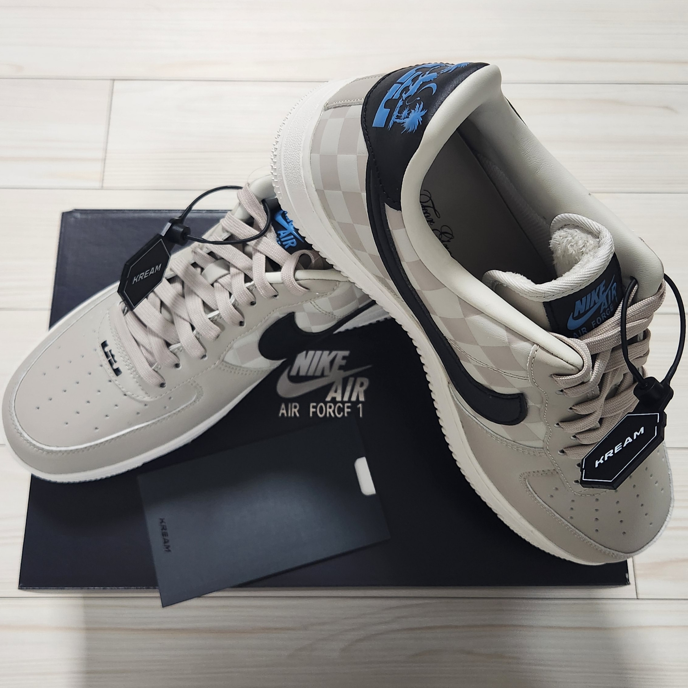 Nike Air Force 1 '07 QS LBJ 착용 스타일