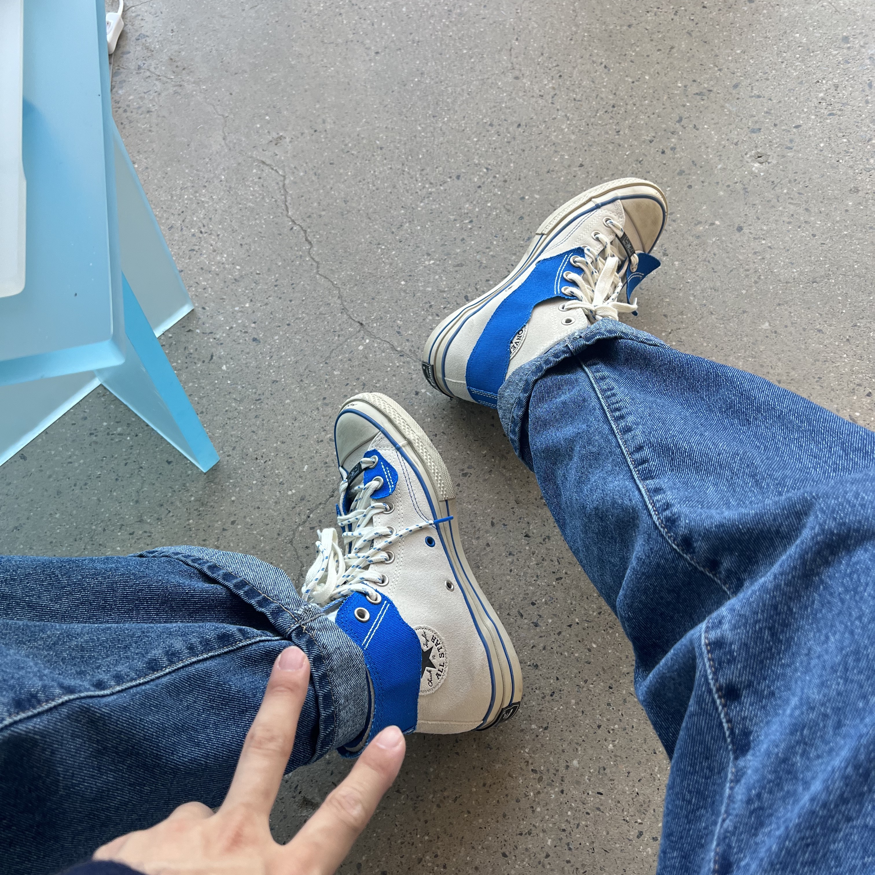 Converse x Ader Error Chuck 70 High White 착용 스타일 - 2