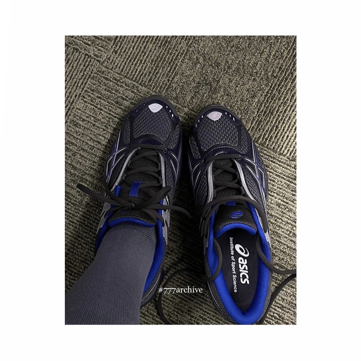 Asics x Kiko Kostadinov Gel-Quantum Zientzia Dark Grey 착용 스타일 - 4