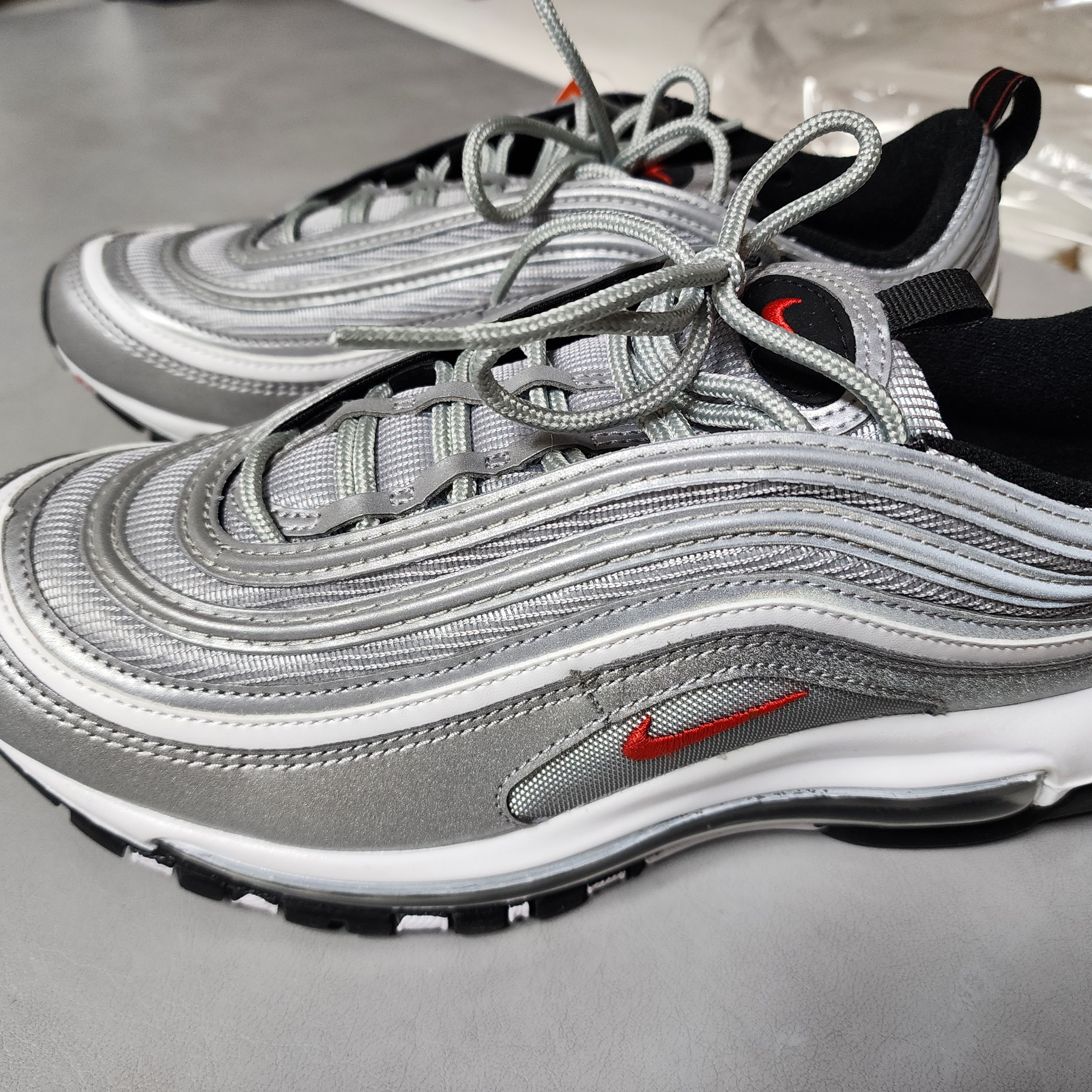 Nike Air Max 97 OG Silver Bullet 2022 착용 스타일