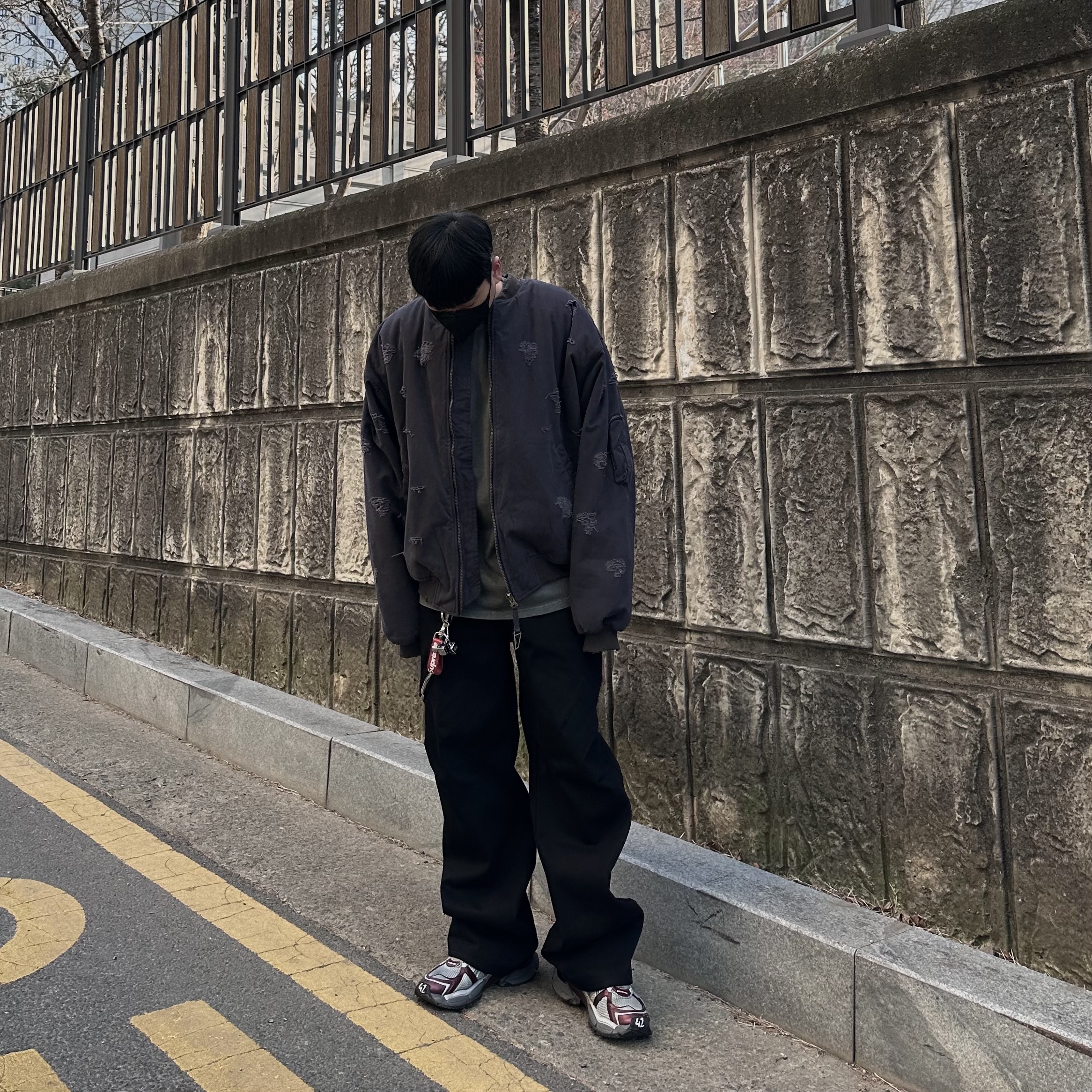 Undermycar Dtrange Dead Starange Destroyed Bomber Sparrow - 23SS, Balenciaga Runner Sneakers Grey Burgundy 착용 스타일