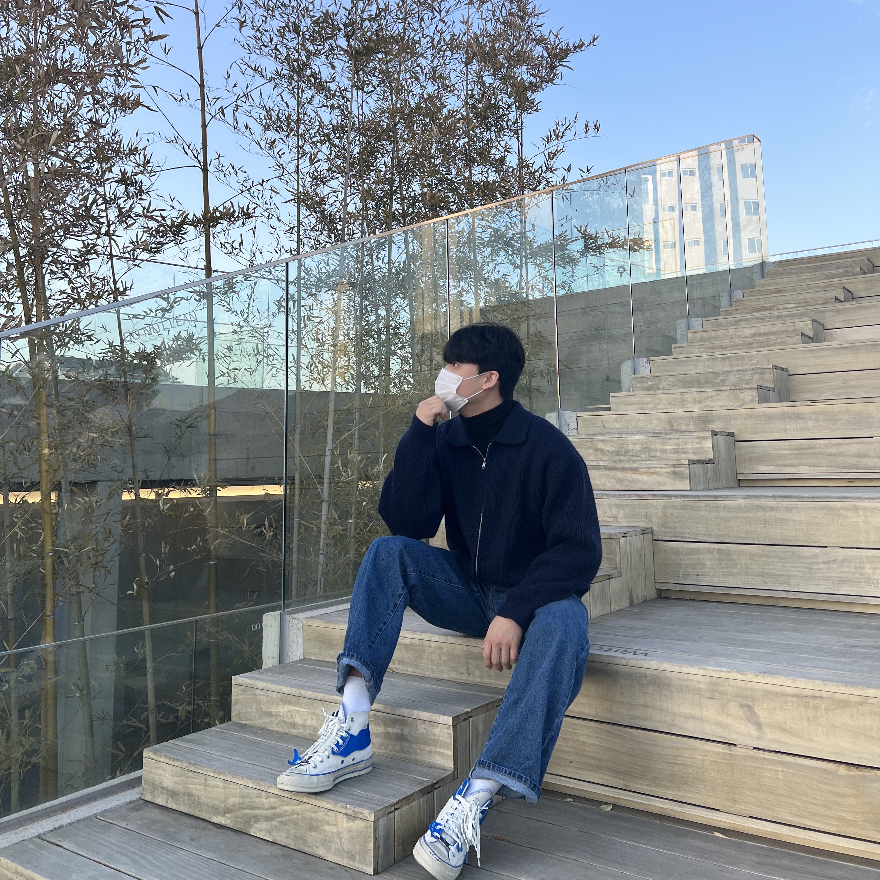 Converse x Ader Error Chuck 70 High White 착용 스타일 - 3