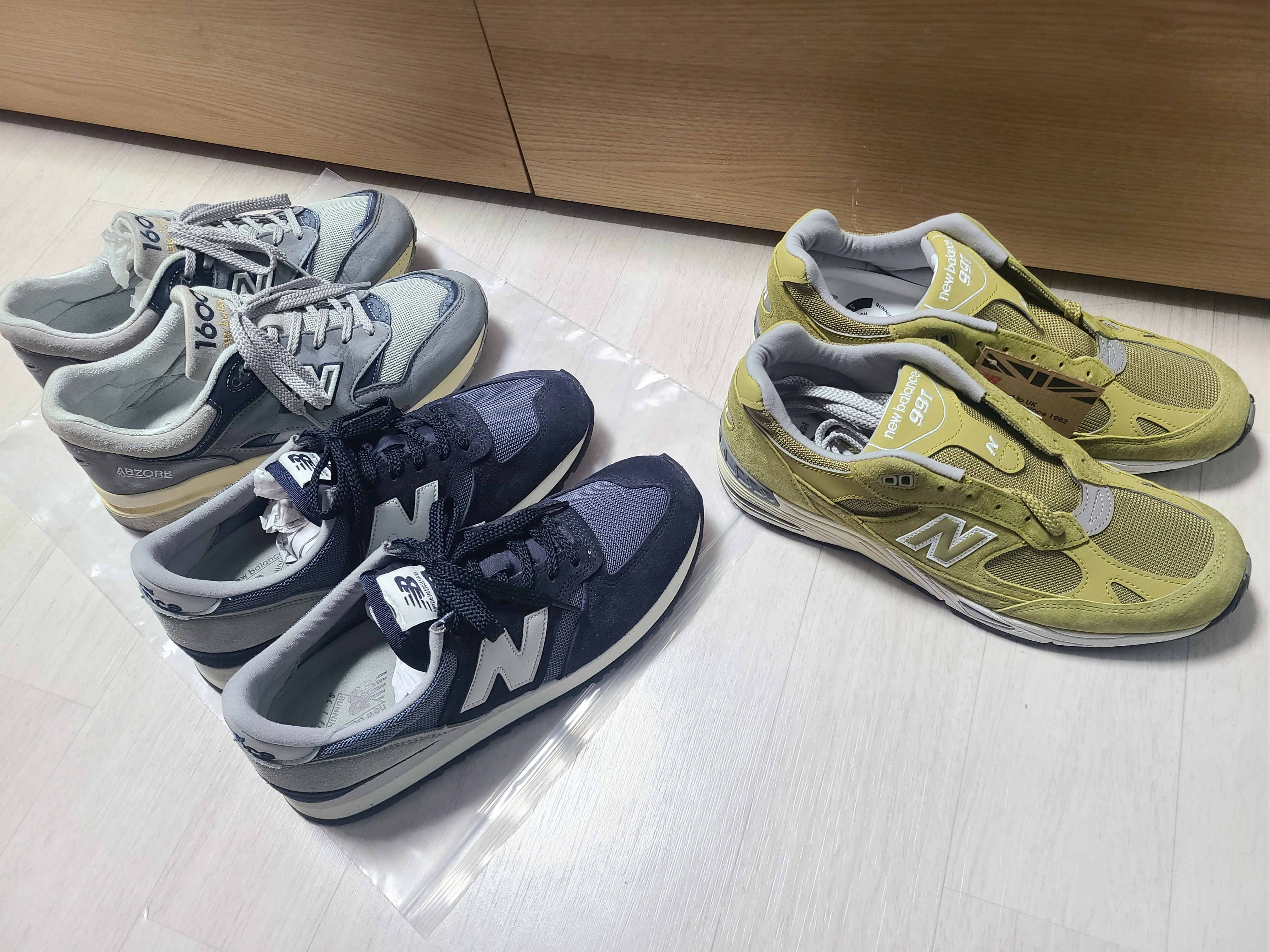 New Balance 991 Made in UK Green Moss 착용 스타일