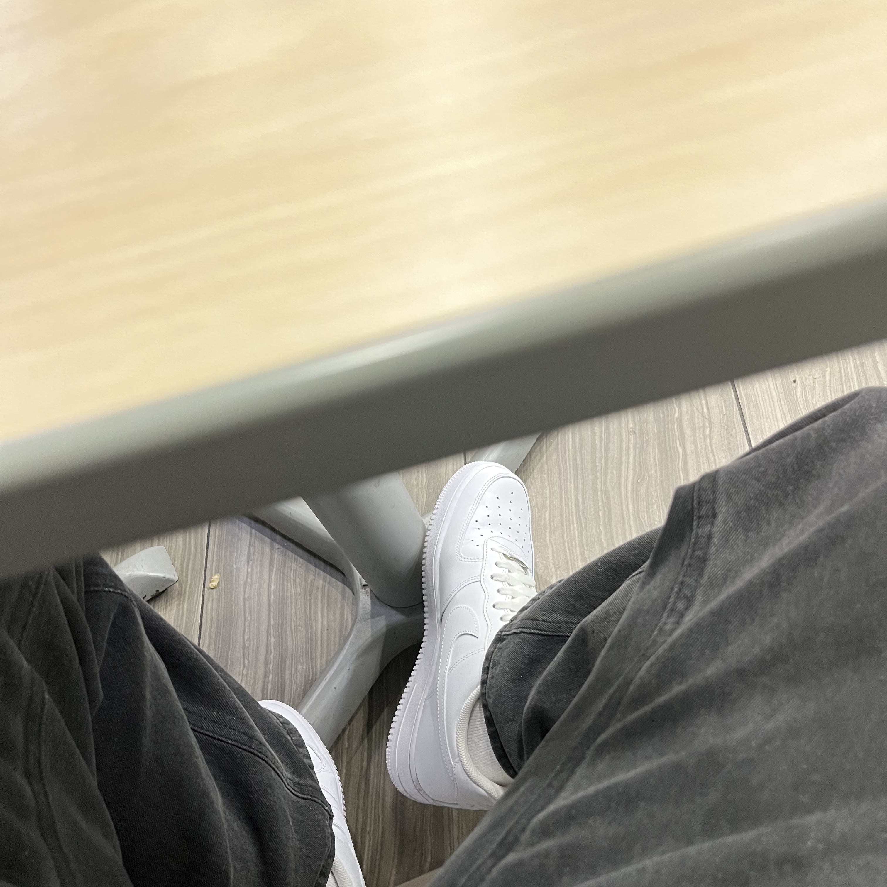 Nike Air Force 1 '07 Low White 착용 스타일