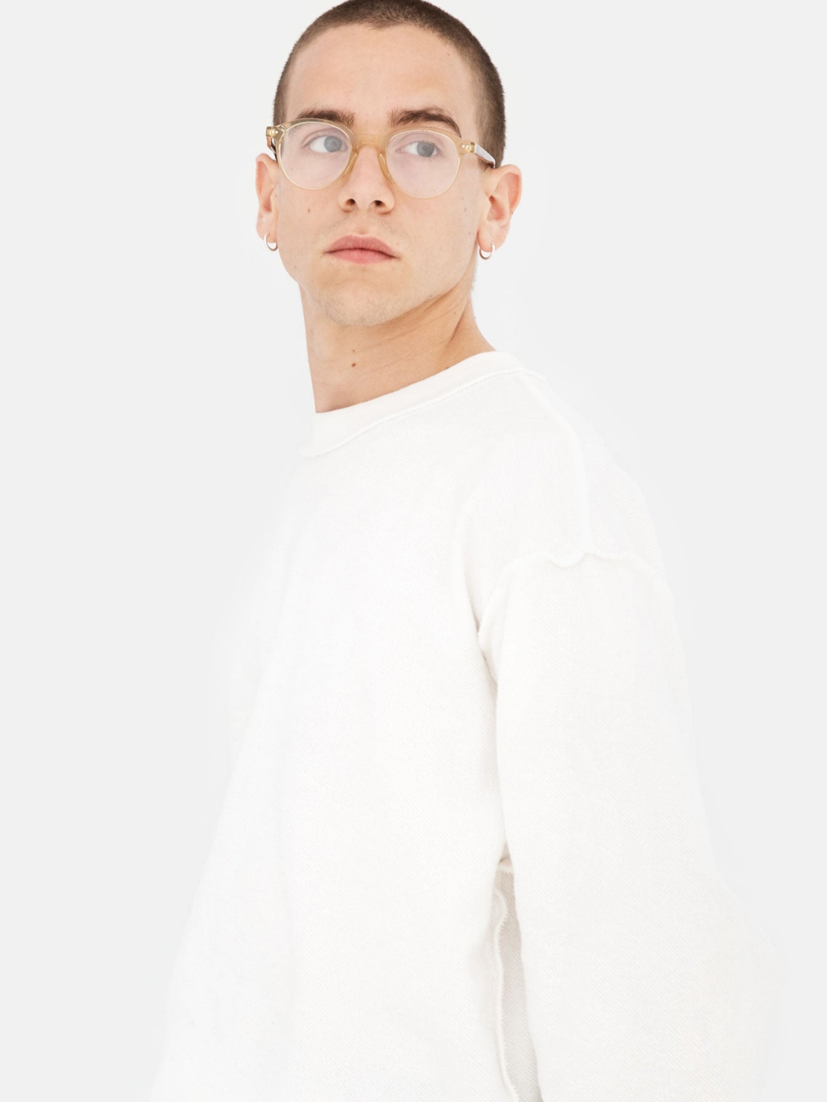 Retrosuperfuture x Andy Warhol The Warhol Optical Resin Havana 착용 스타일