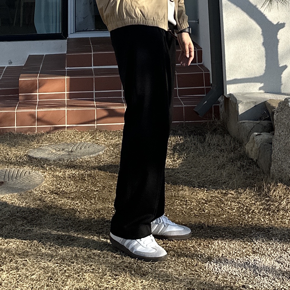 Adidas x Kith Samba OG Classics Program 착용 스타일 - 3