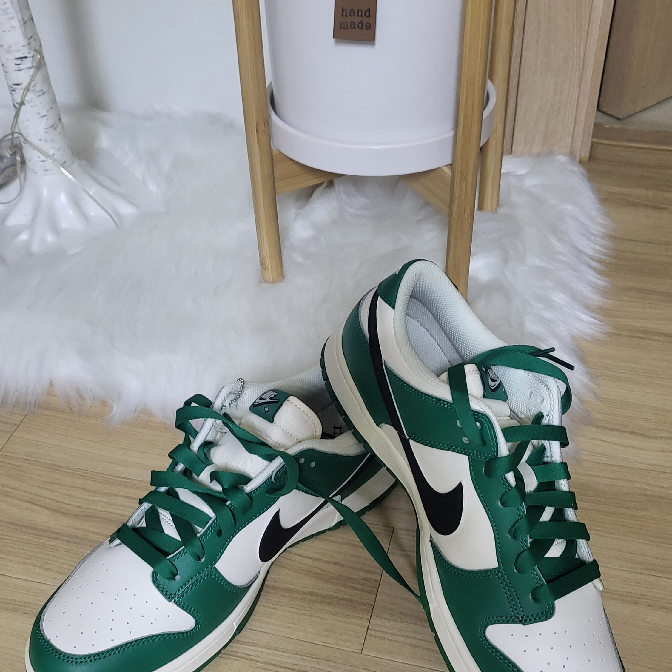 Nike Dunk Low Retro SE Jackpot Malachite 착용 스타일