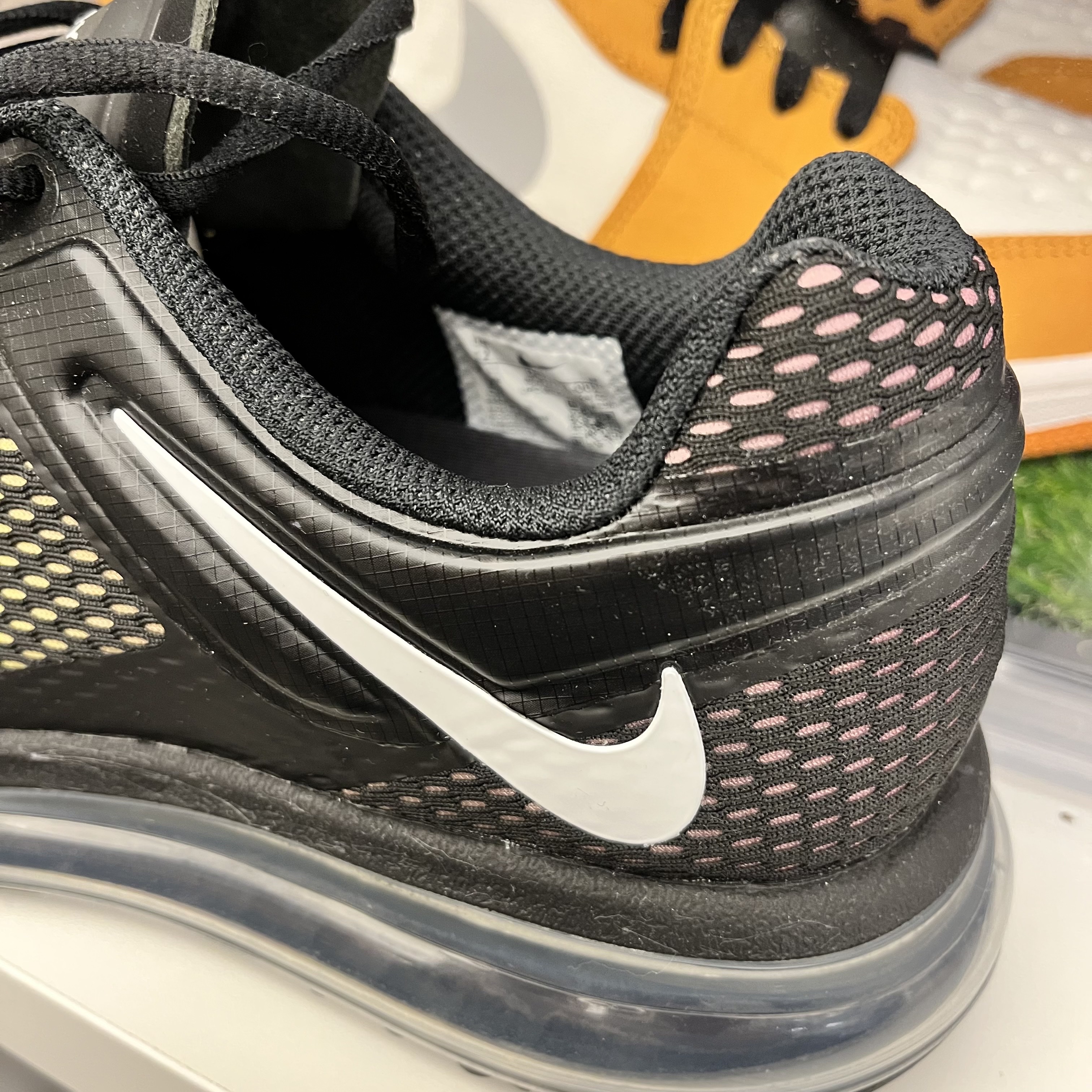 Nike x Stussy Air Max 2013 Black 착용 스타일 - 3