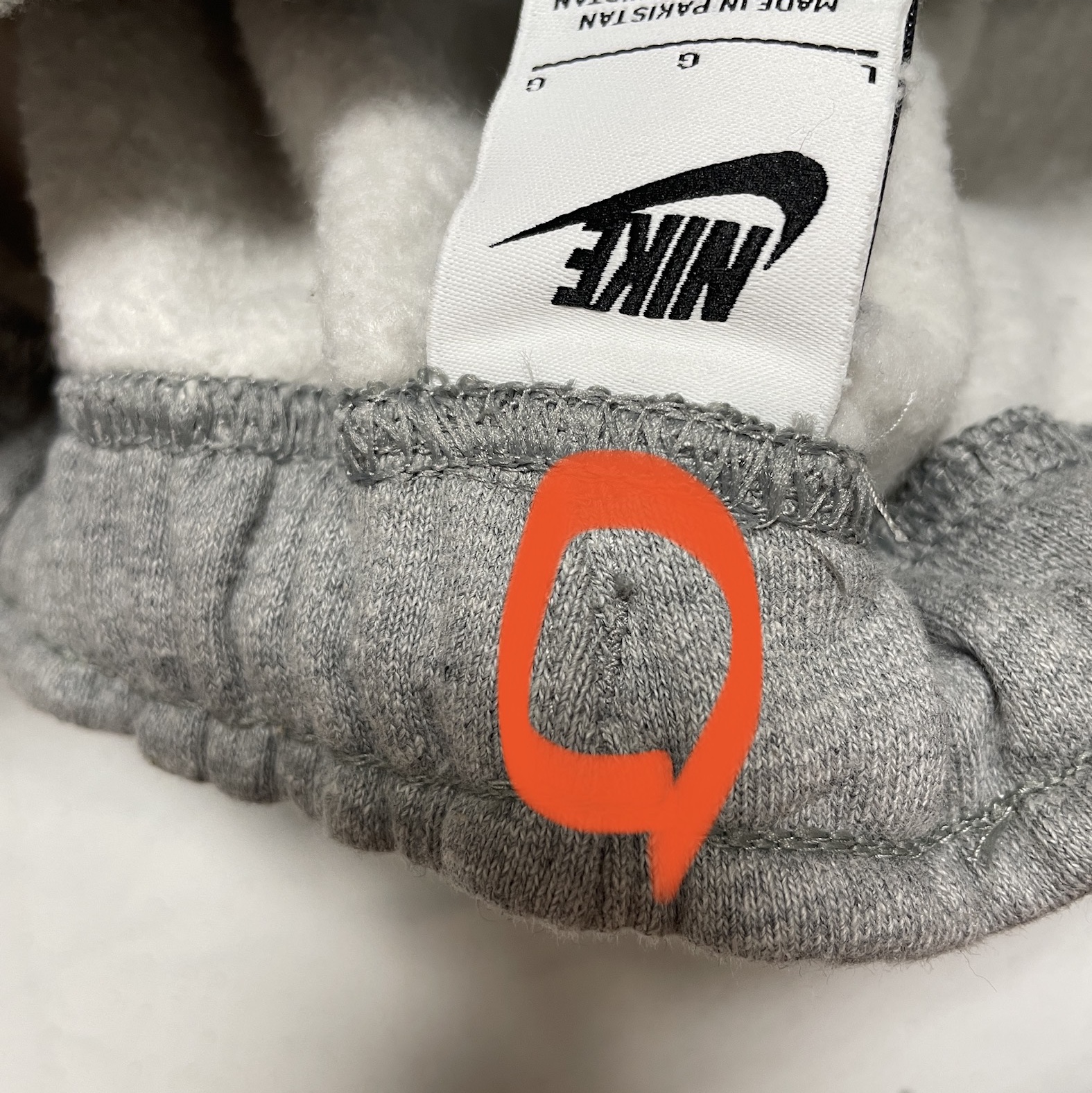 Nike x Stussy NRG Fleece Pants Dark Grey Heather (DO9340-063) 착용 스타일 - 3