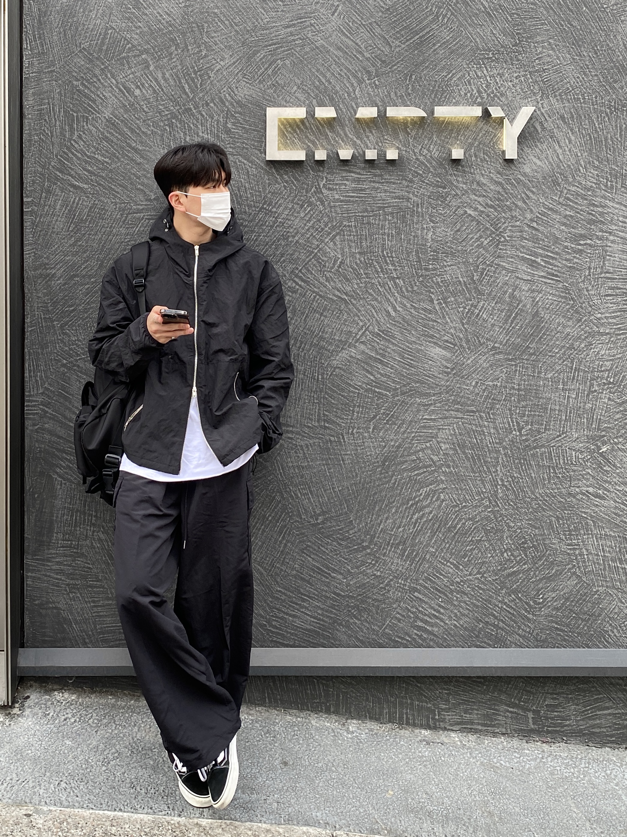Vans ComfyCush Old Skool Black True white 착용 스타일 - 4