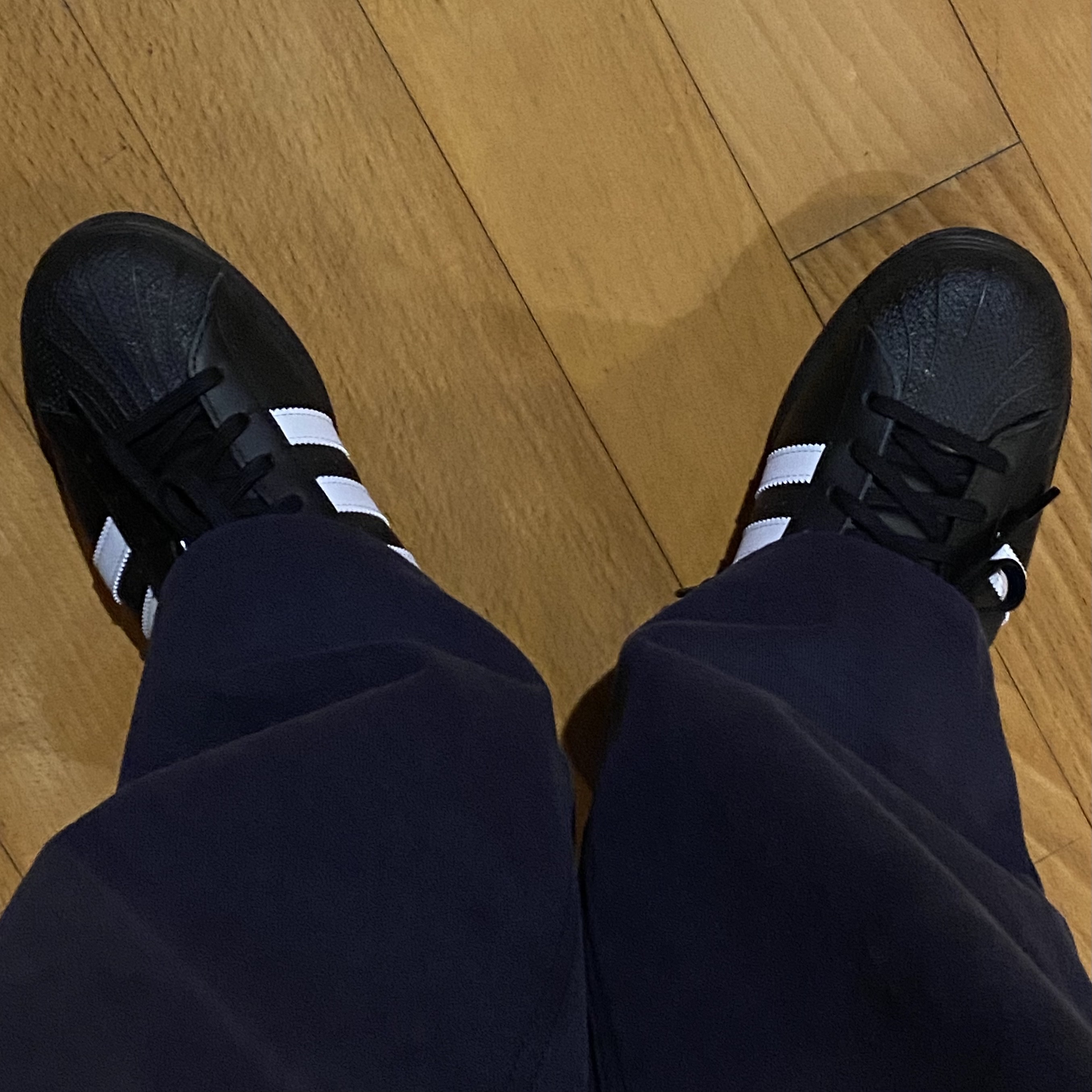 Adidas Superstar Core Black White, Zara x Ader Error Oversize Collar Bomber Jacket Black 착용 스타일 - 2