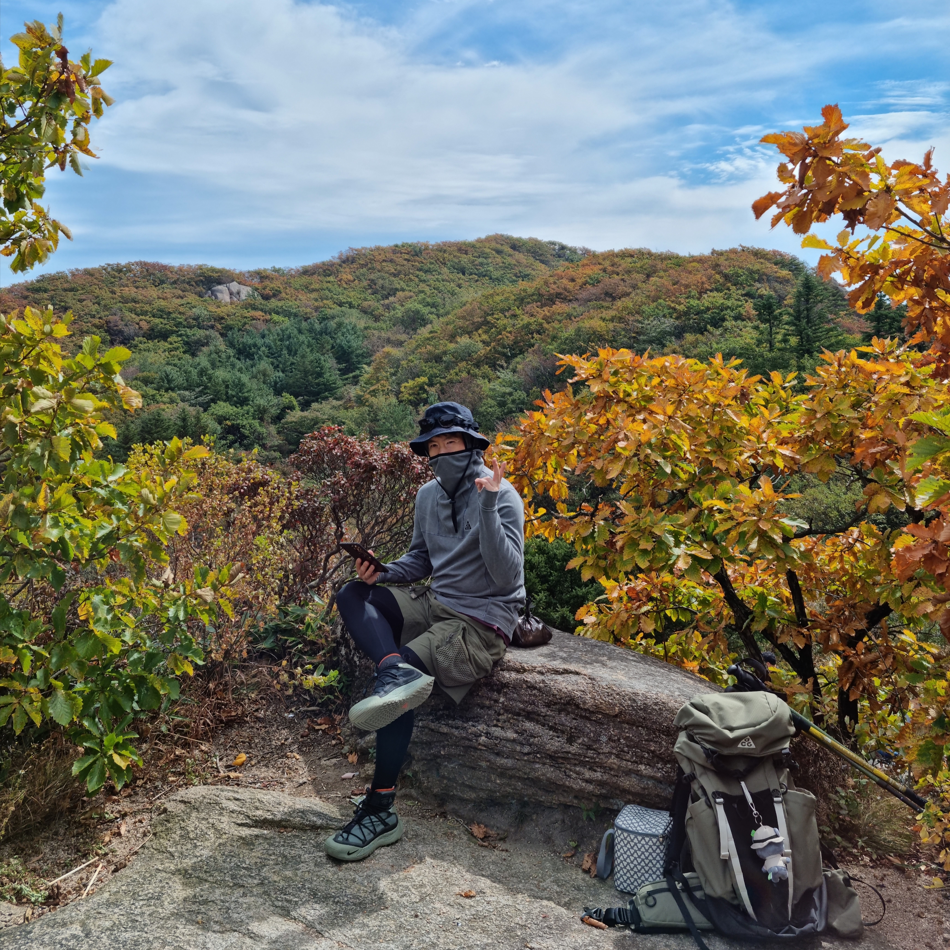Nike NRG Dri-Fit ACG ADV Steeple Rock Base Layer Black - Asia, Nike ACG 36 Backpack Medium Olive 착용 스타일