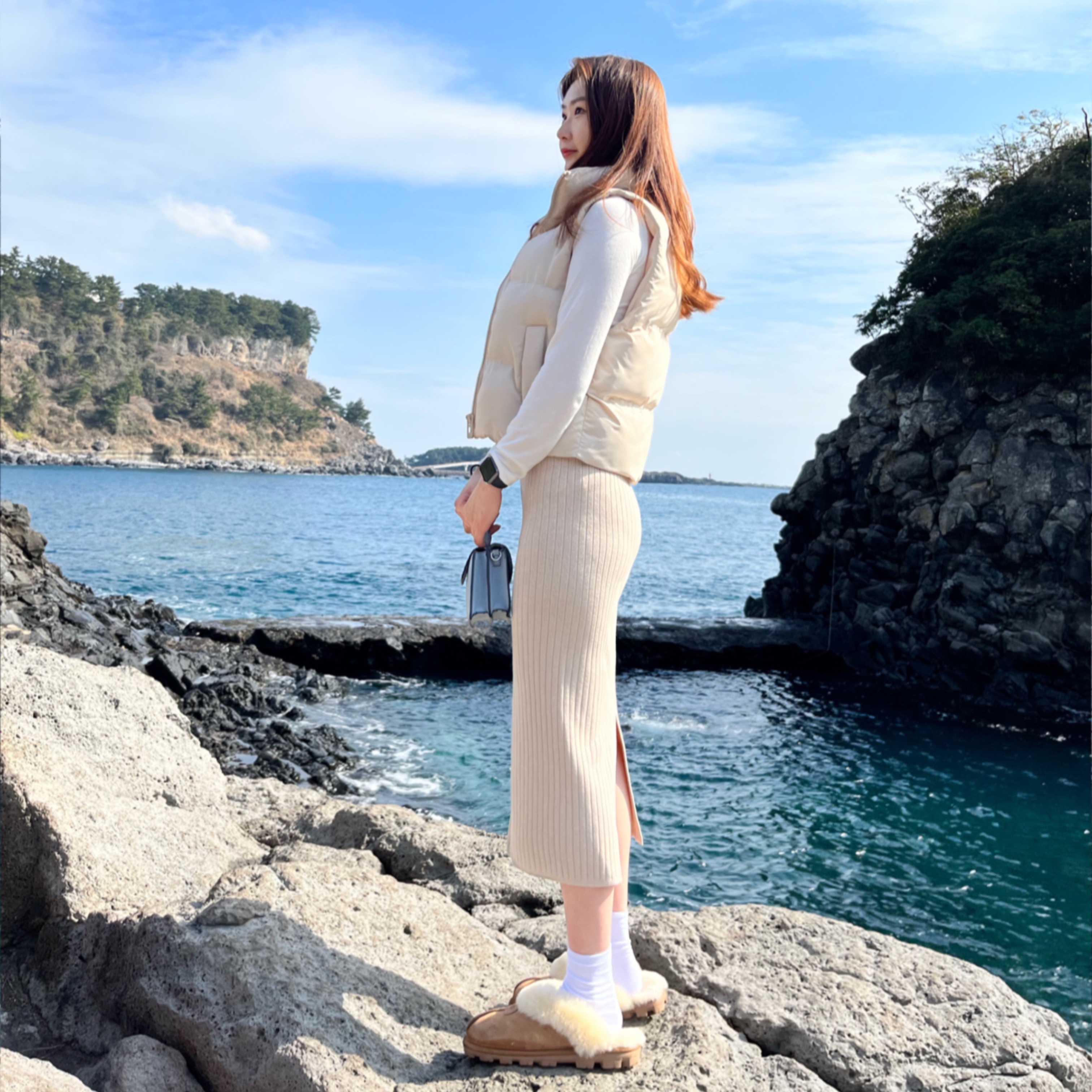 (W) UGG Coquette Slipper Chestnut 착용 스타일
