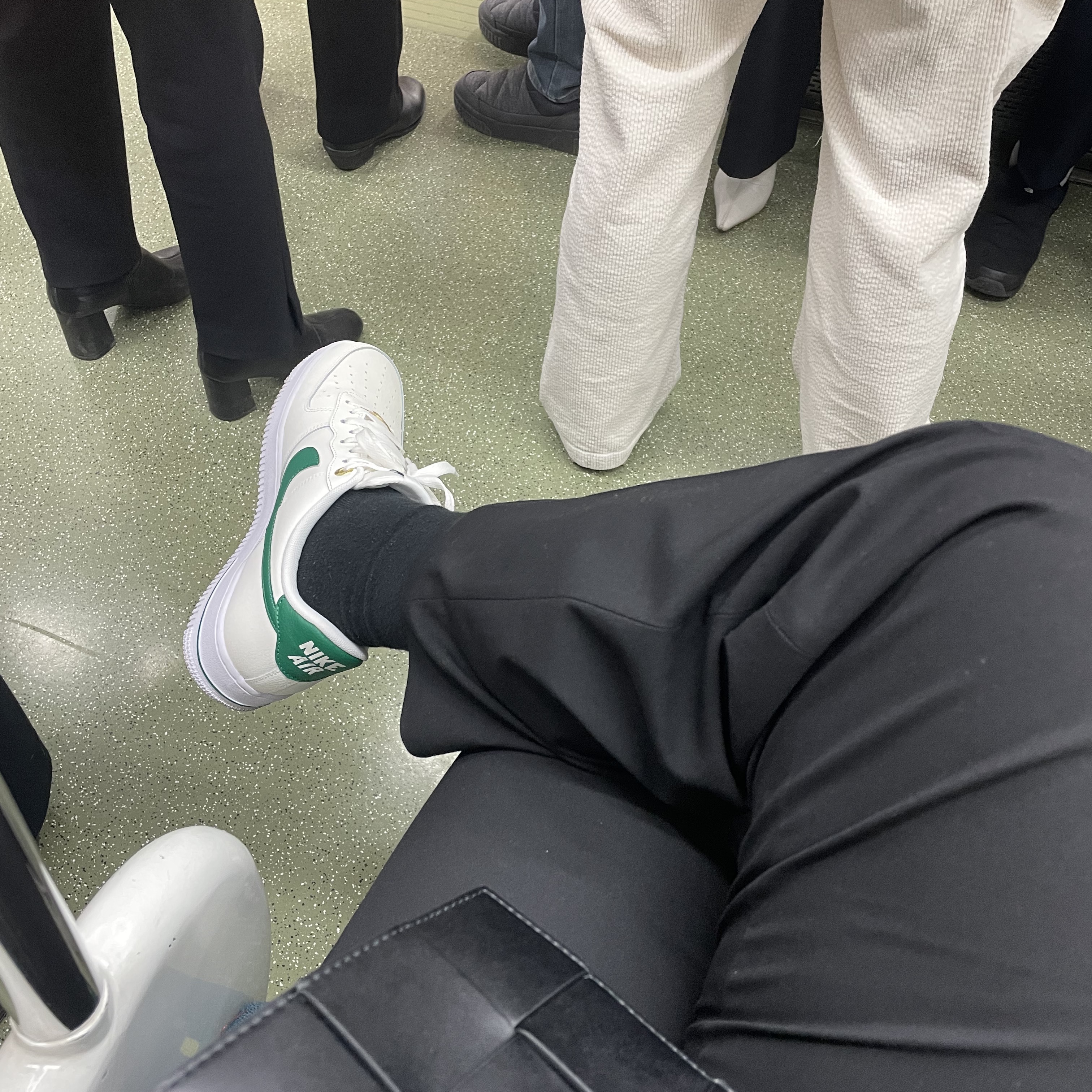 Nike Air Force 1 '07 LV8 40th Anniversary Join Forces Sail Malachite 착용 스타일