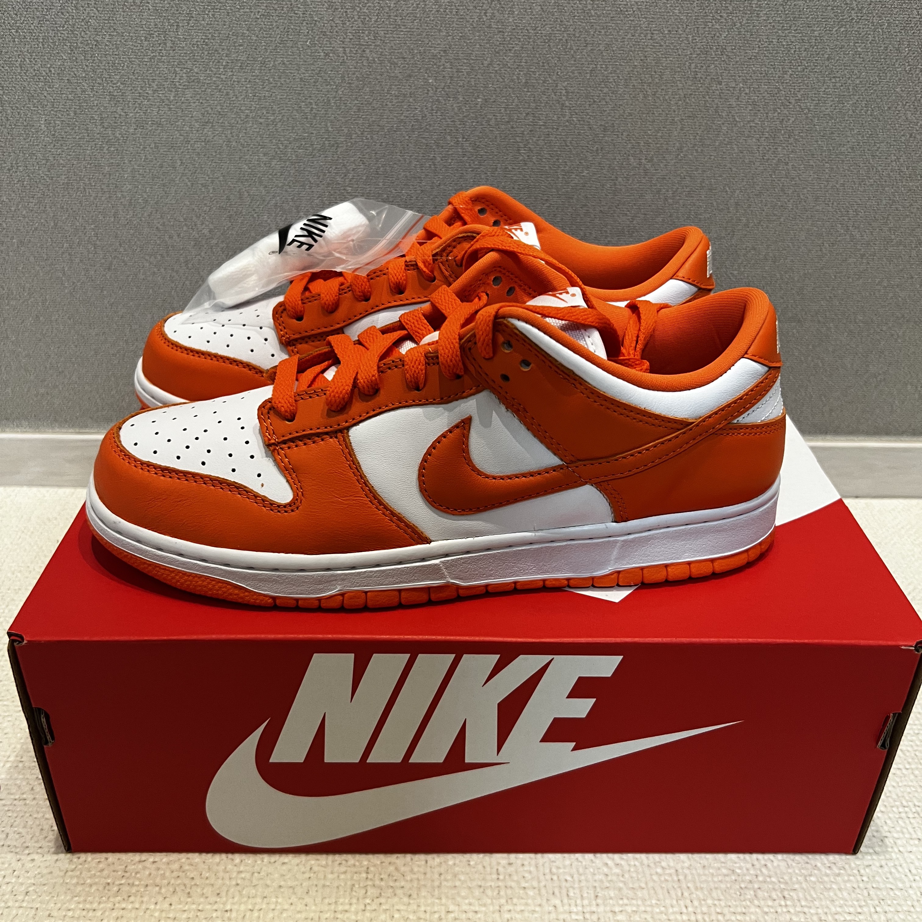 Nike Dunk Low SP Syracuse 2022 착용 스타일 - 1