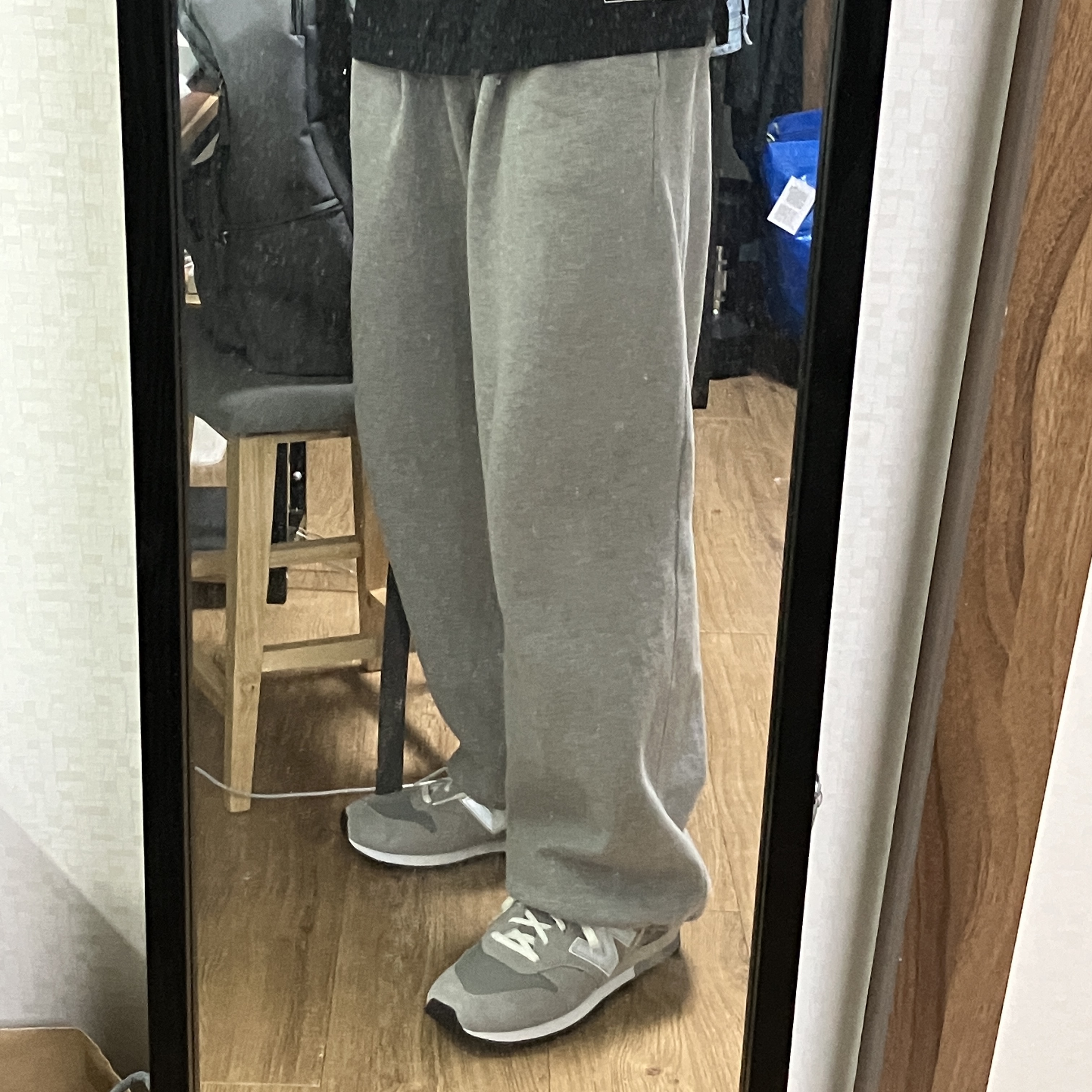 New Balance 996 Grey 착용 스타일