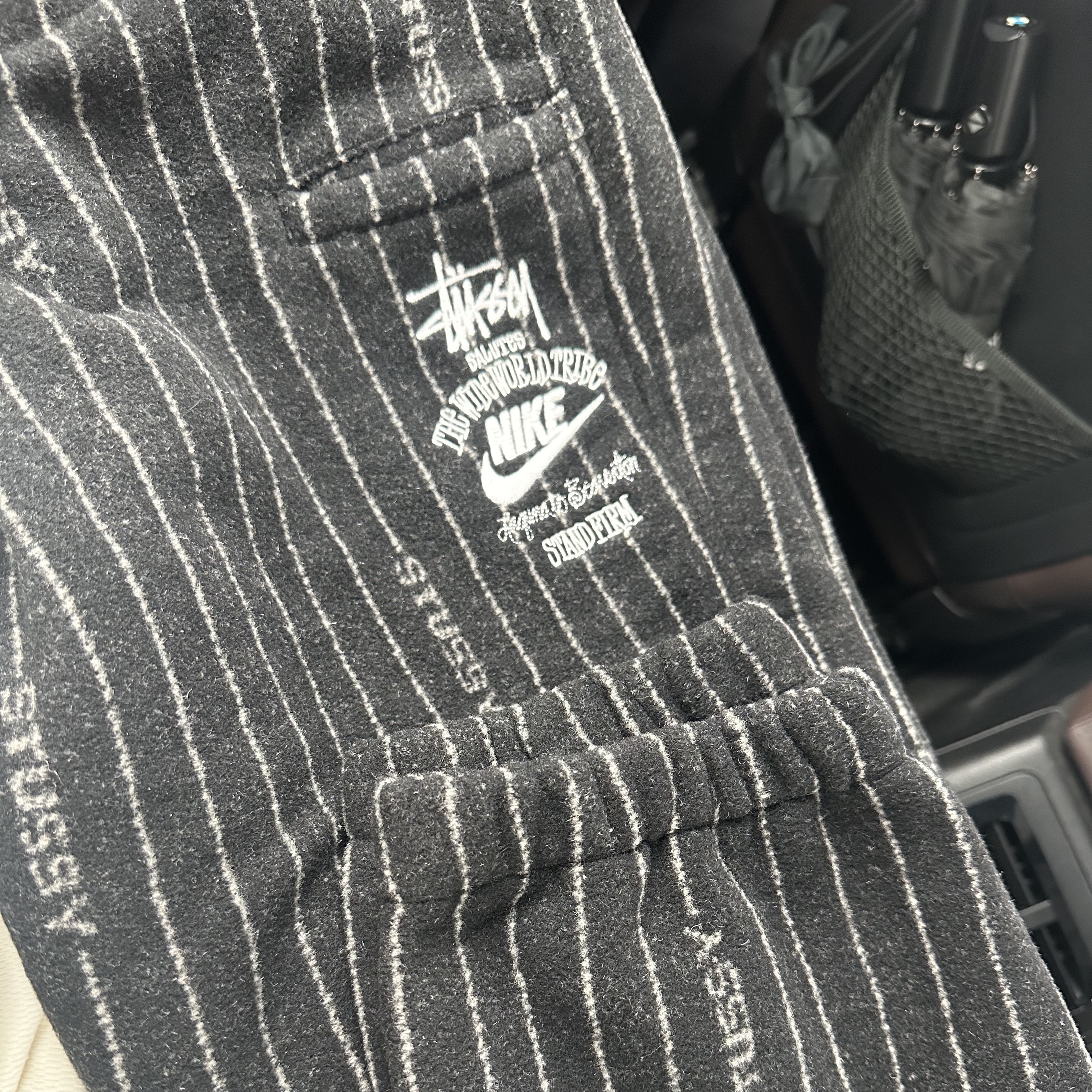 Nike x Stussy NRG Striped Wool Pants Black (DR4021-010) 착용 스타일 - 1
