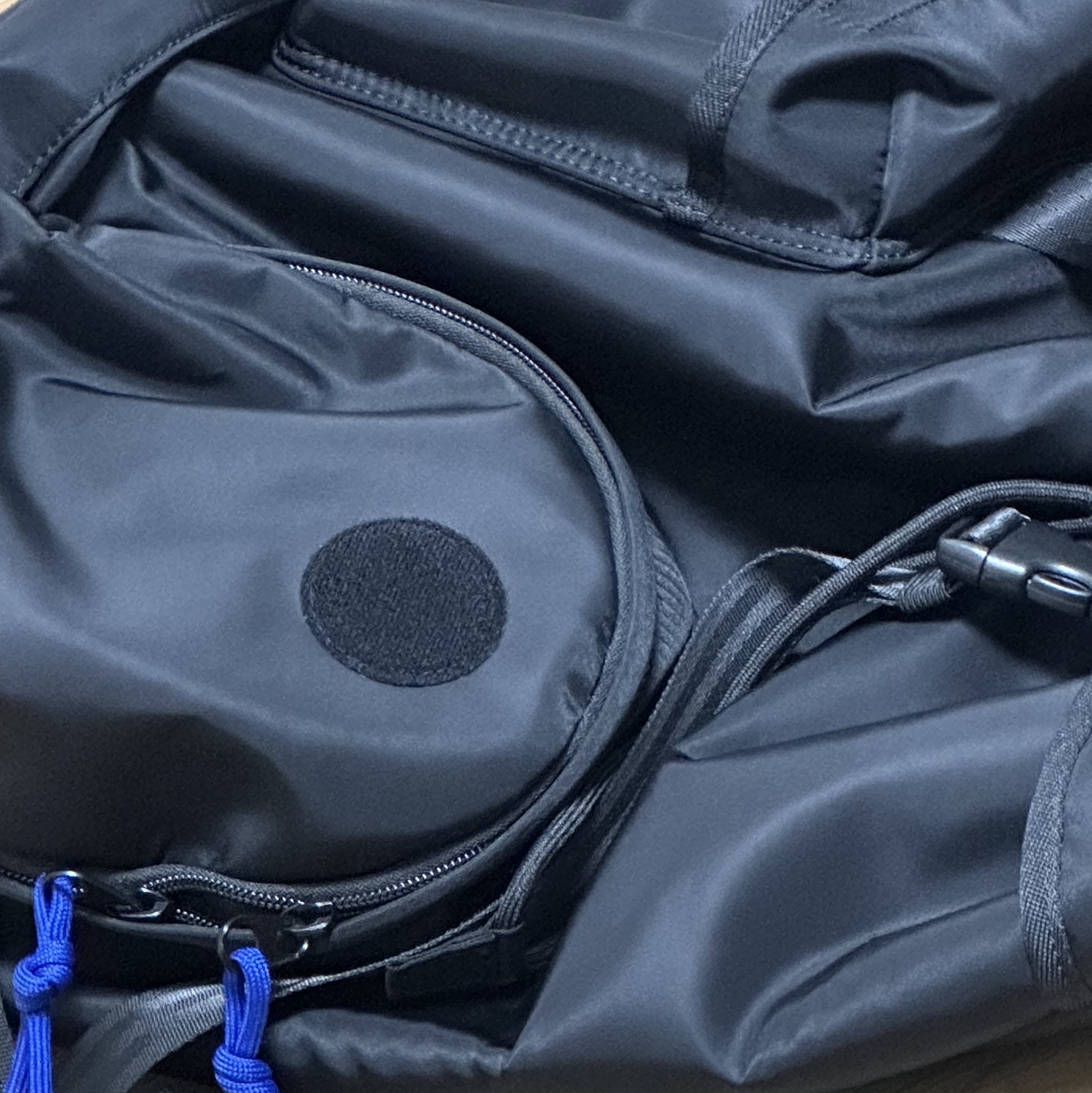 Ader Error x Zara Backpack Black 착용 스타일