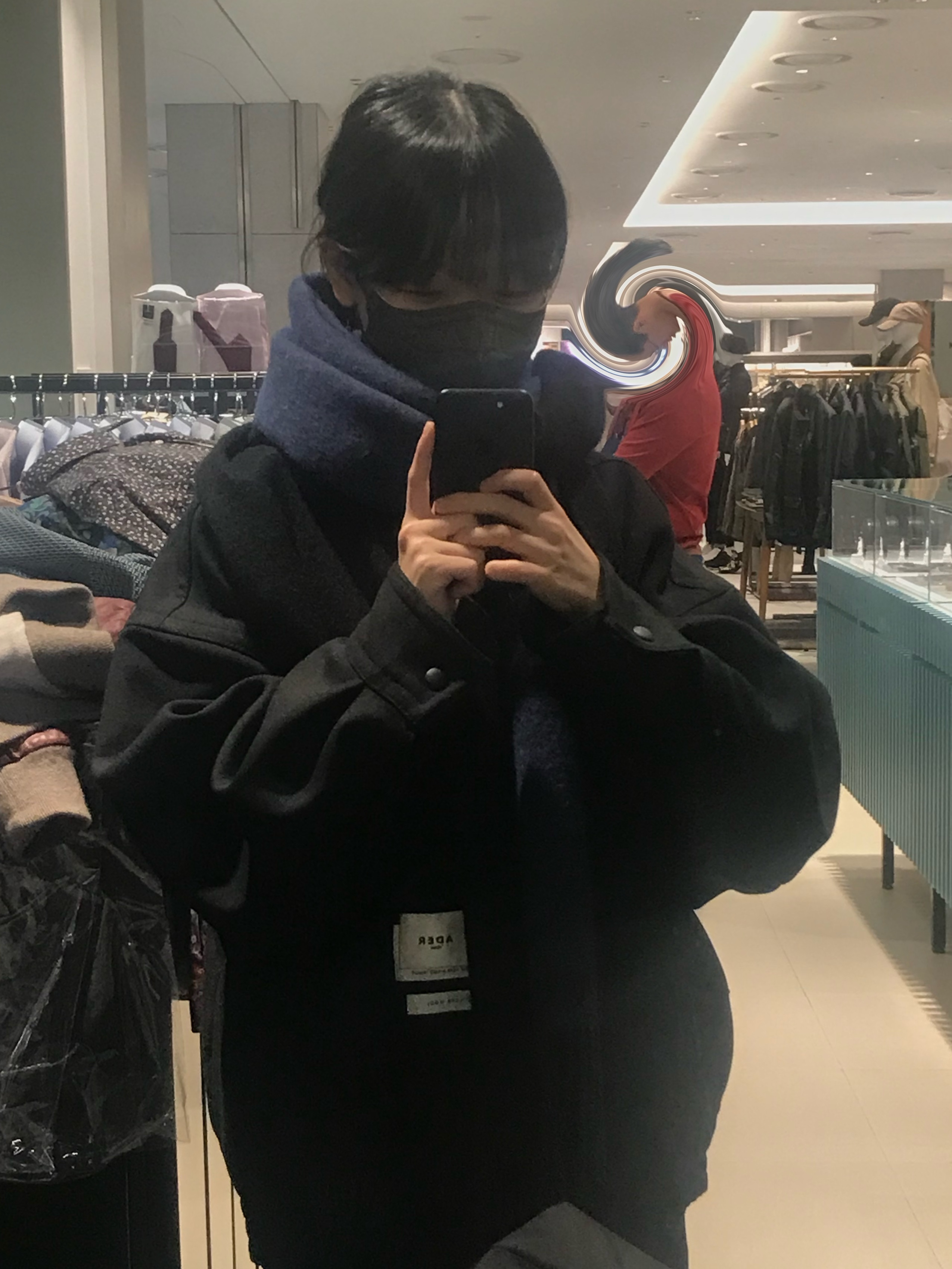Zara x Ader Error Oversize Collar Bomber Jacket Black, (W) Jordan 1 Mid Grey Fog 착용 스타일 - 1