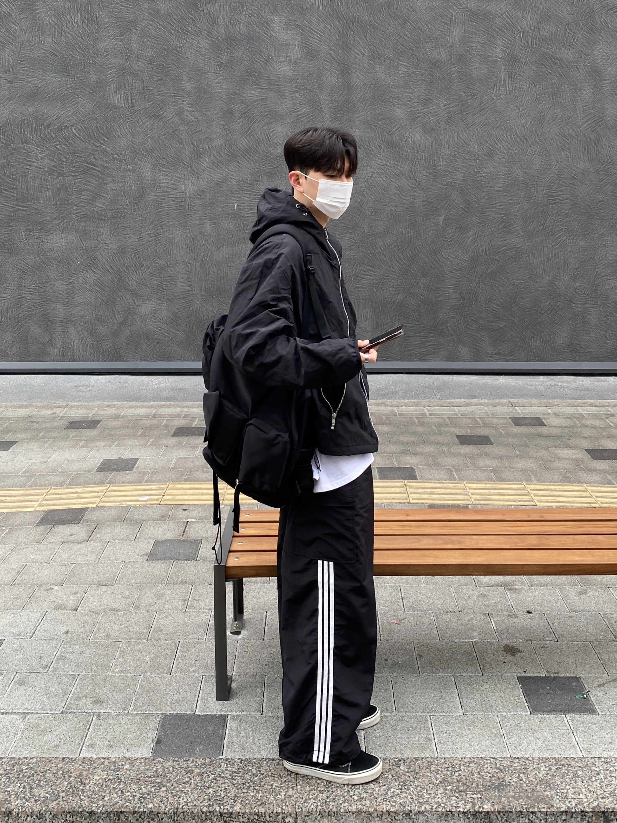 Vans ComfyCush Old Skool Black True white 착용 스타일 - 2