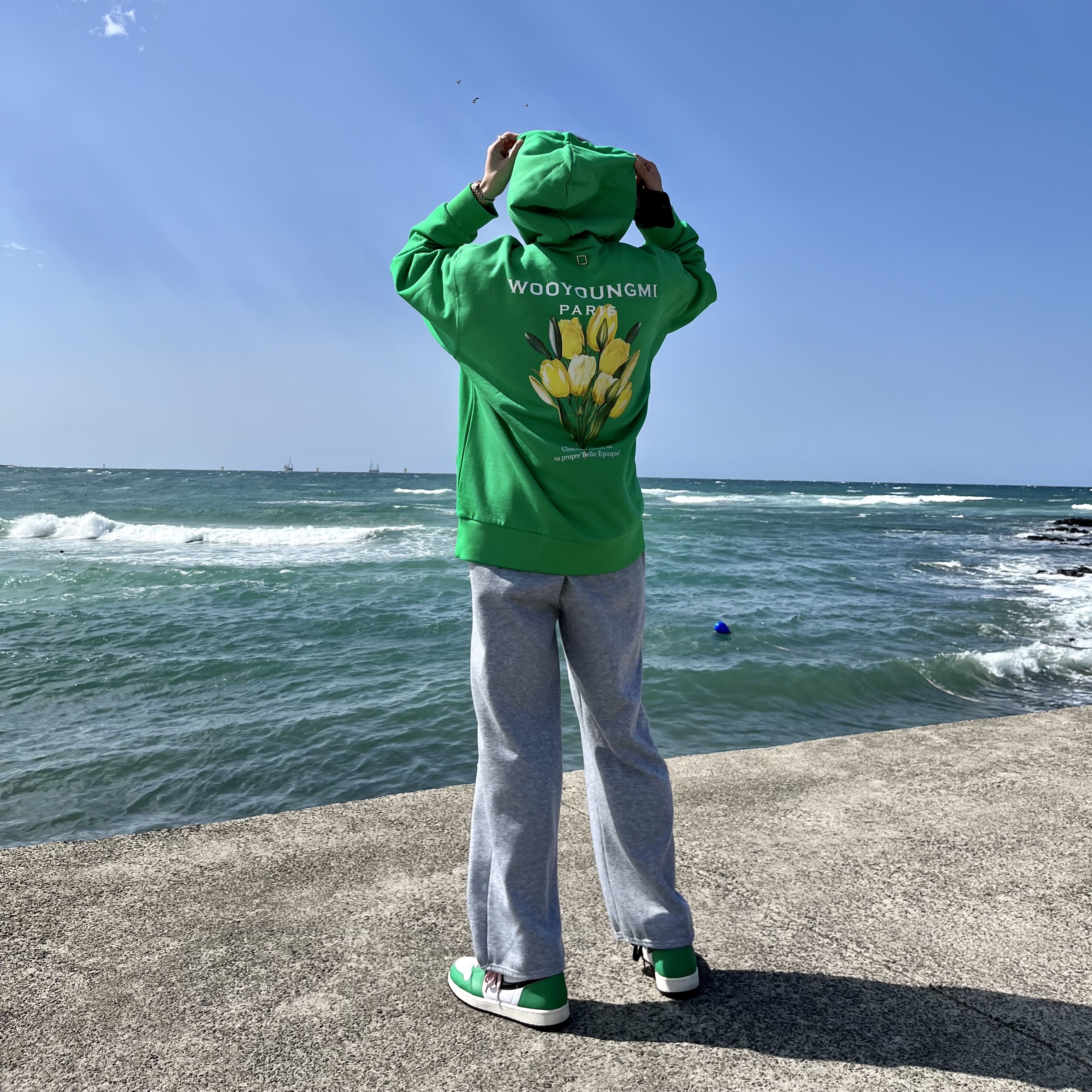 Wooyoungmi Flower Print Back Logo Hoodie Green - 22SS, (W) Jordan 1 Retro High OG Lucky Green 착용 스타일