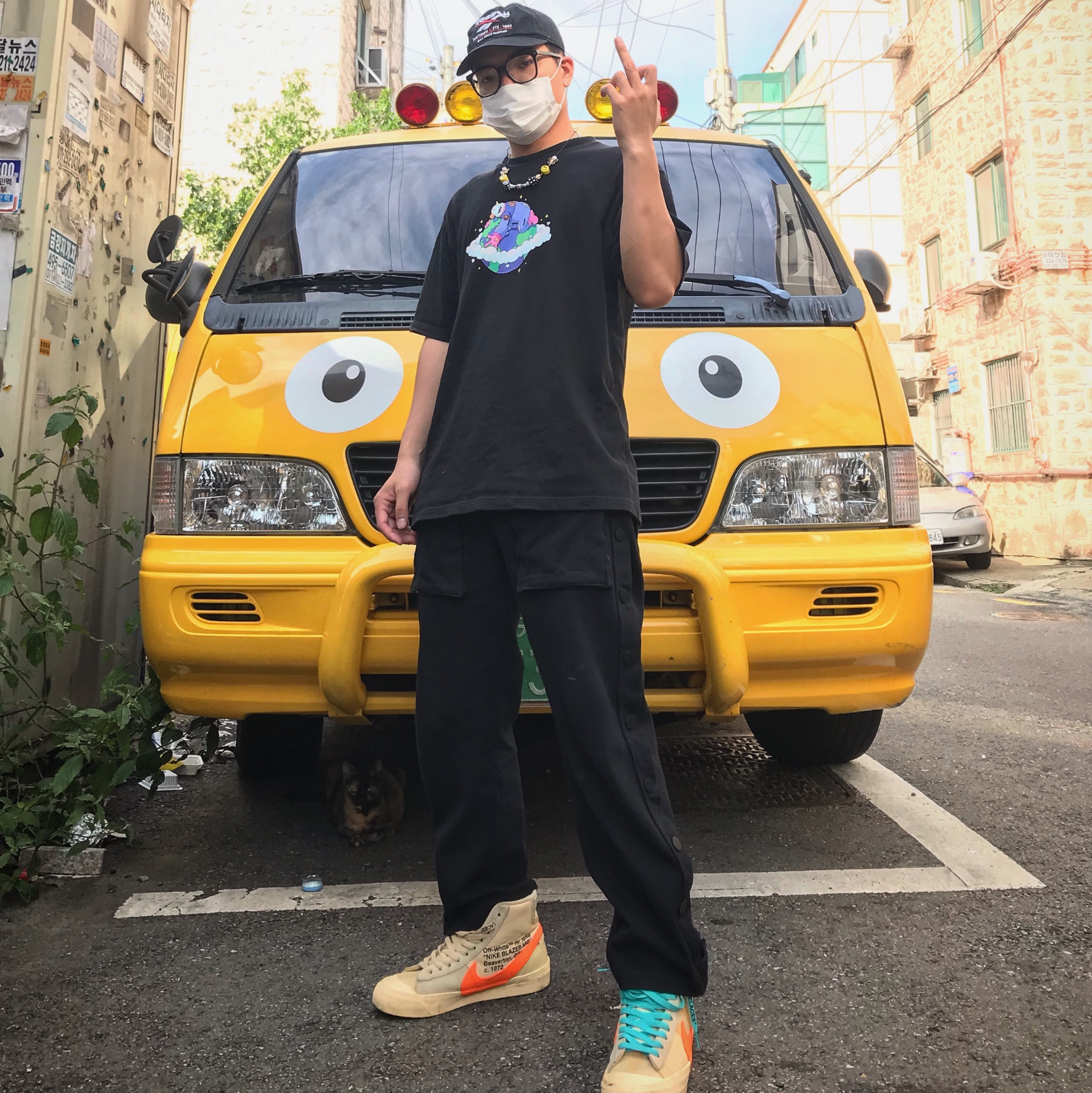 Nike x Off-White Blazer Mid Off-White All Hallow's Eve 착용 스타일 - 1