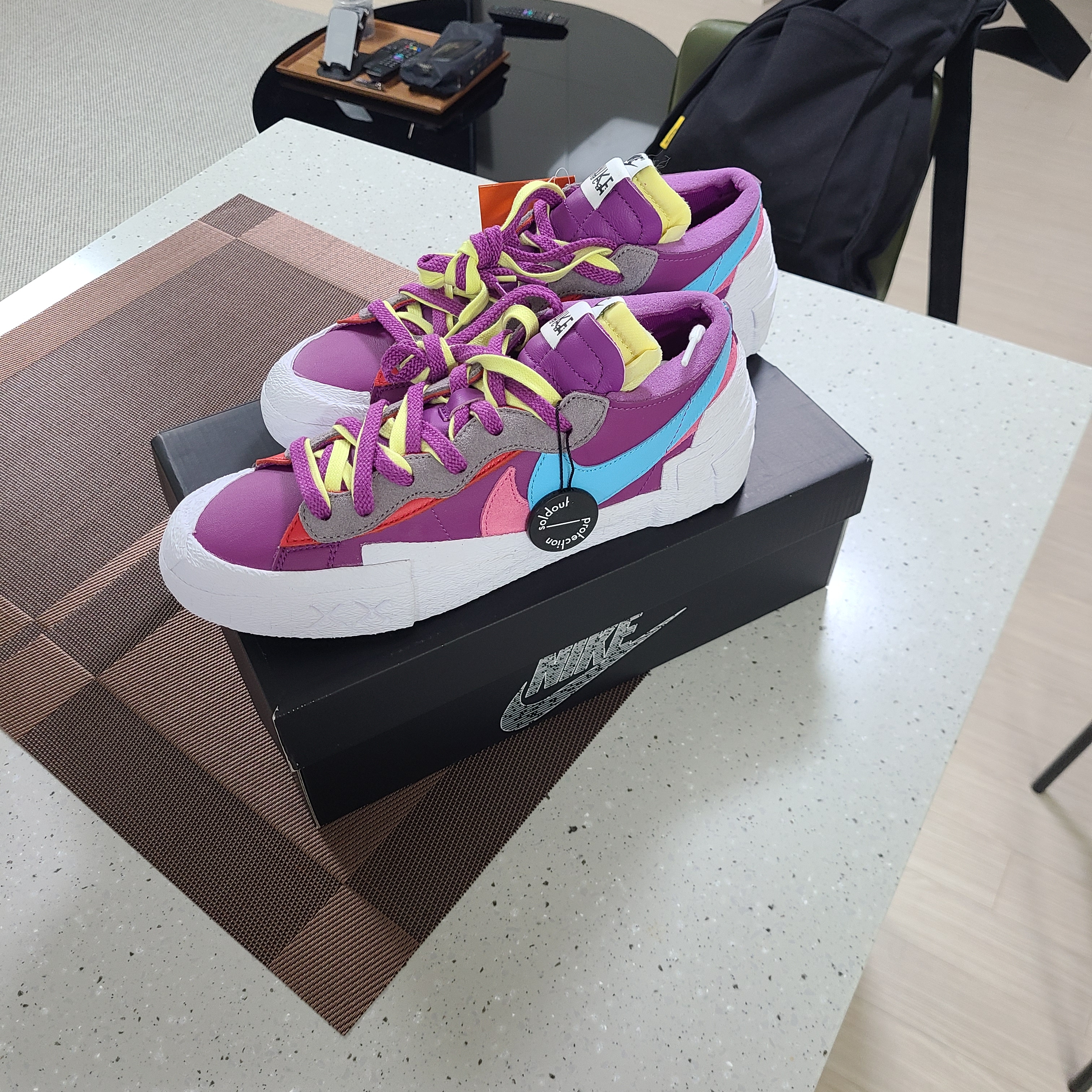 Nike x Sacai x Kaws Blazer Low Purple Dusk 착용 스타일