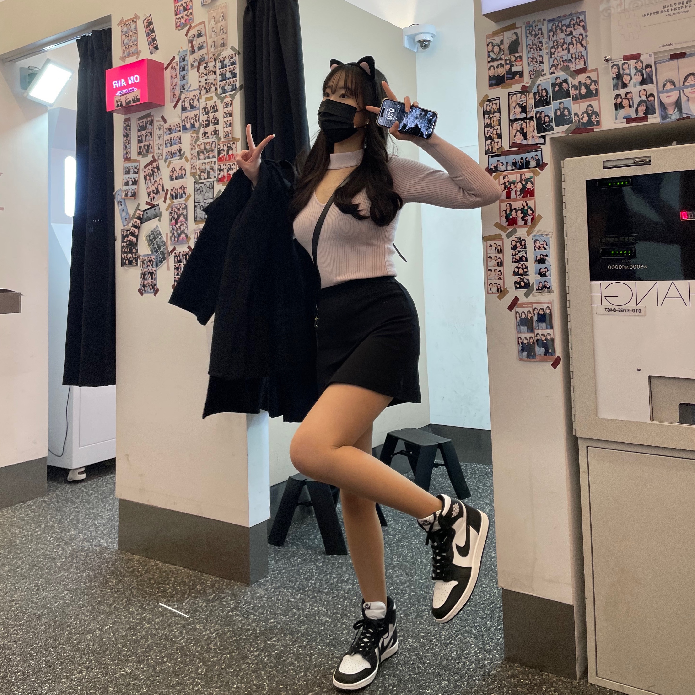 Jordan 1 High 85 Black White 착용 스타일 - 2
