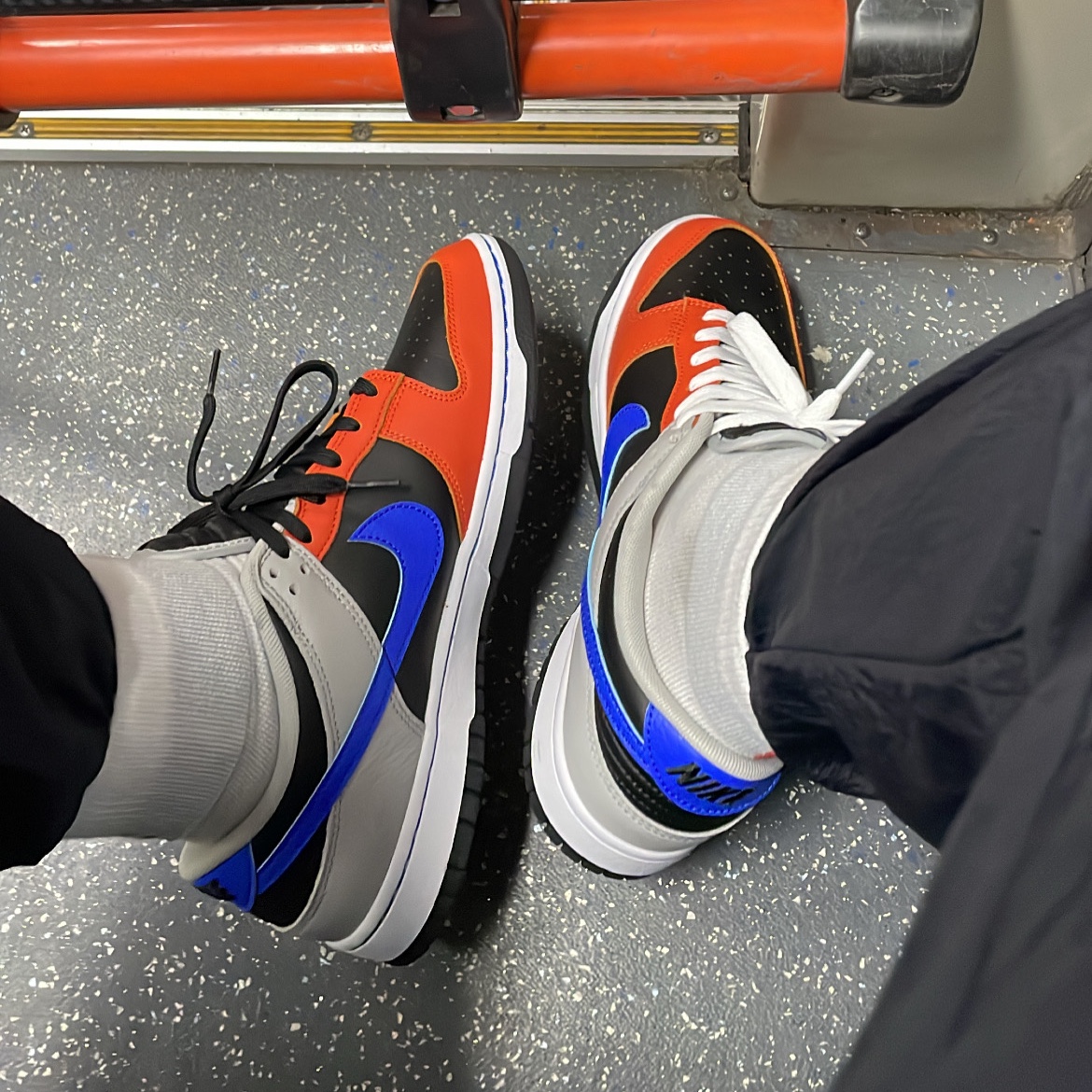 Nike x NBA Dunk Low Retro EMB Racer Blue and Orange 착용 스타일