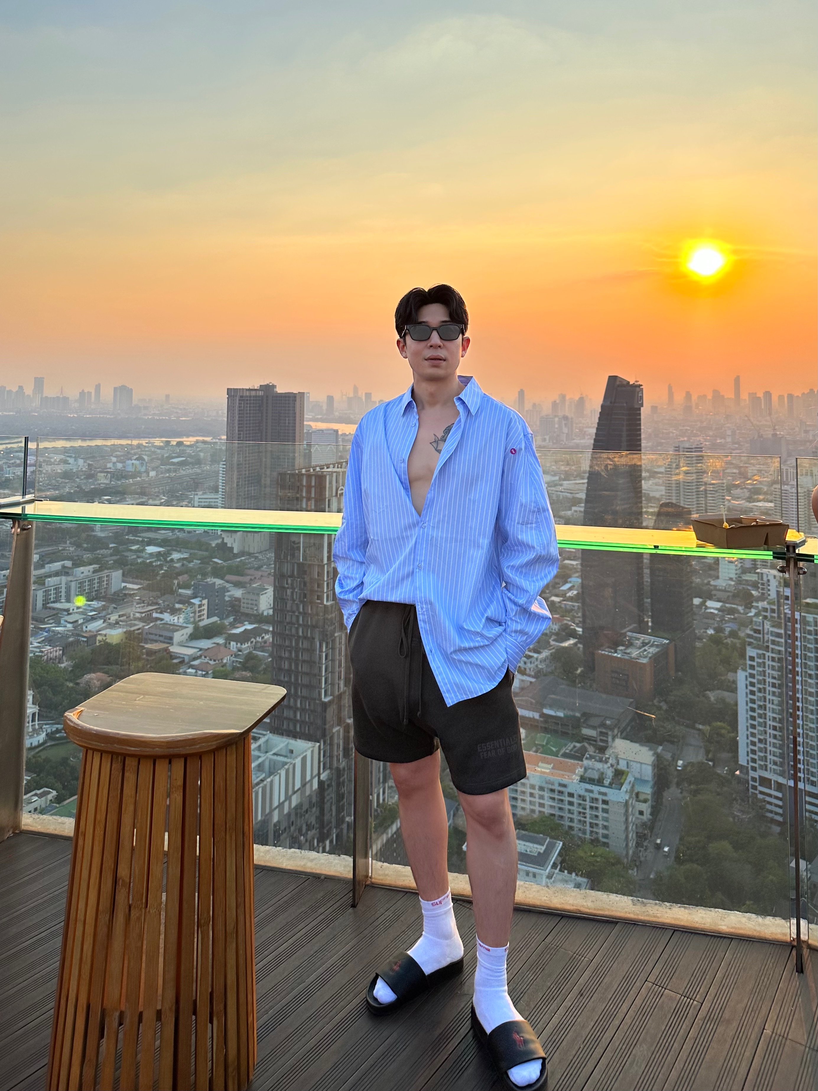 Zara x Ader Error Striped Poplin Shirt Stripe, Essentials Sweatshorts Off Black - 22FW 착용 스타일 - 1