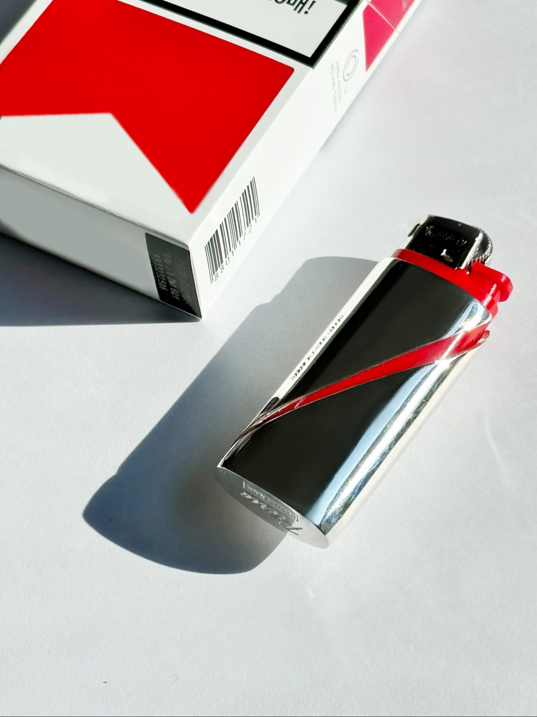 Frica Lighter Clip Silver 착용 스타일