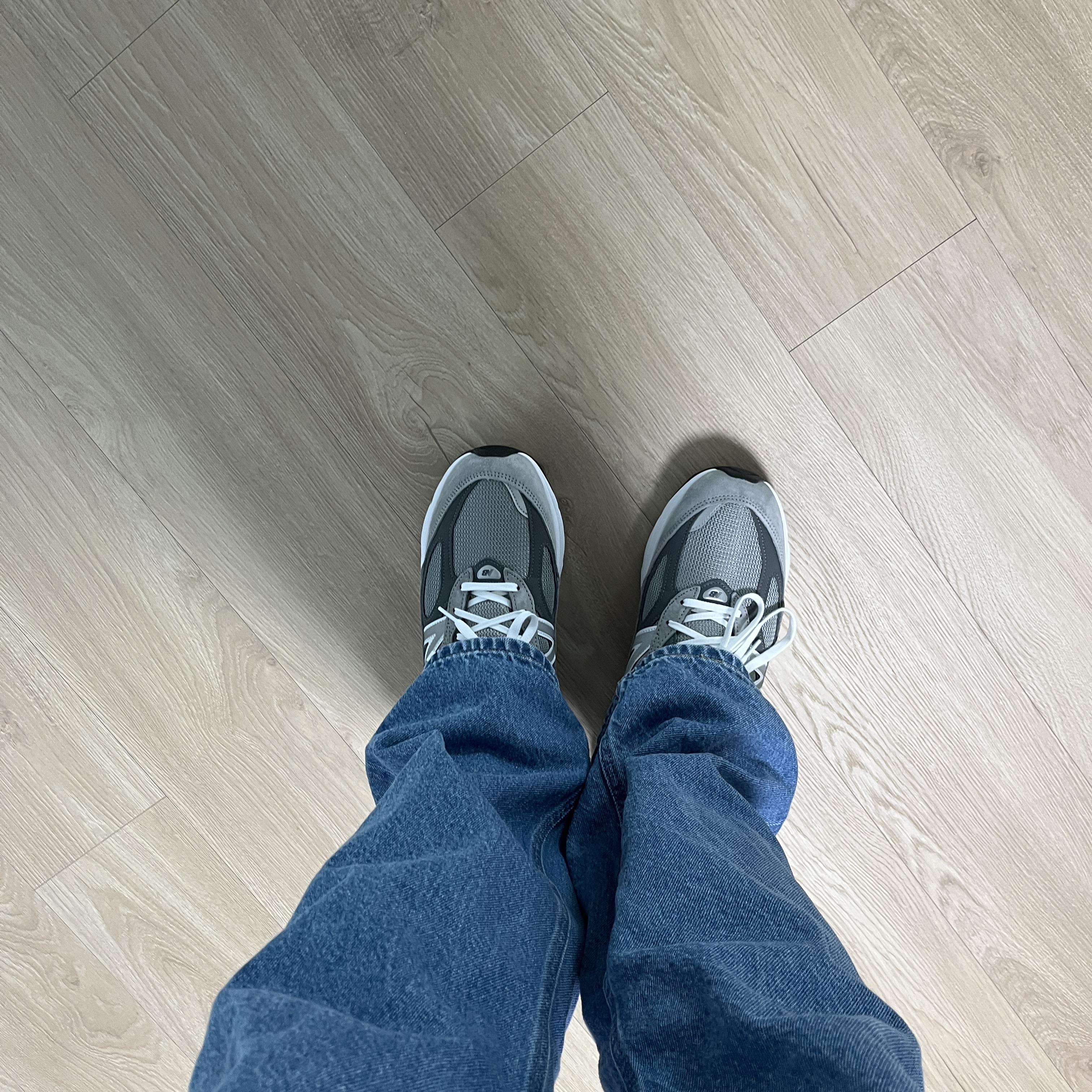 New Balance 990v6 Made in USA Grey - D Standard 착용 스타일 - 2