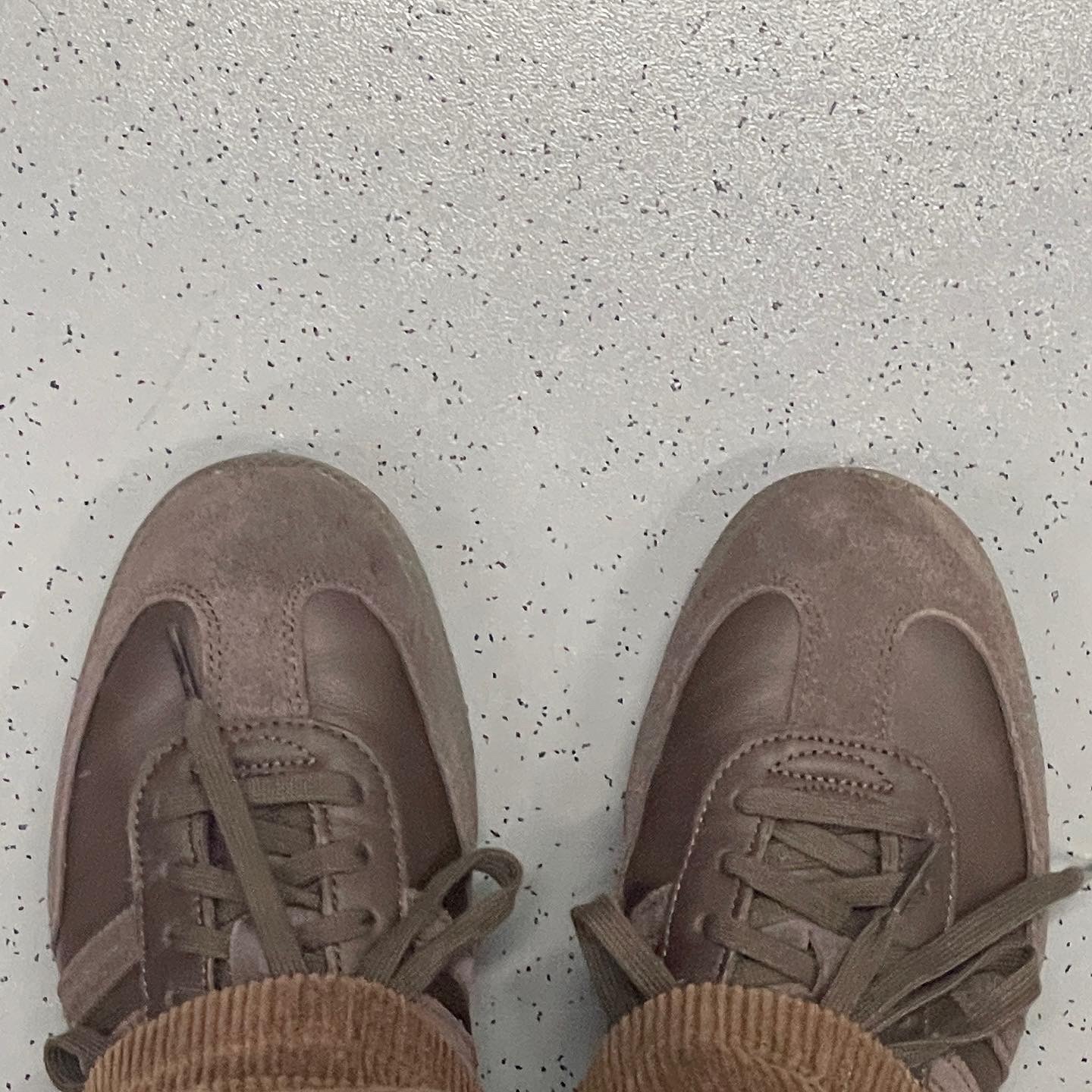 Adidas Samba Brown 착용 스타일 - 3