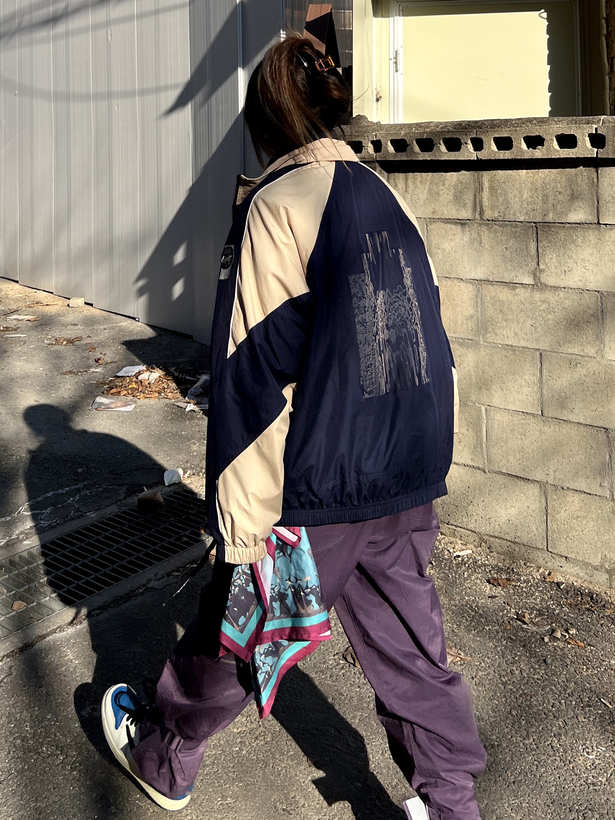 Nike x Cav Empt Track Jacket Navy, Jordan 1 x Travis Scott x Fragment Retro High OG SP Military Blue 착용 스타일 - 1