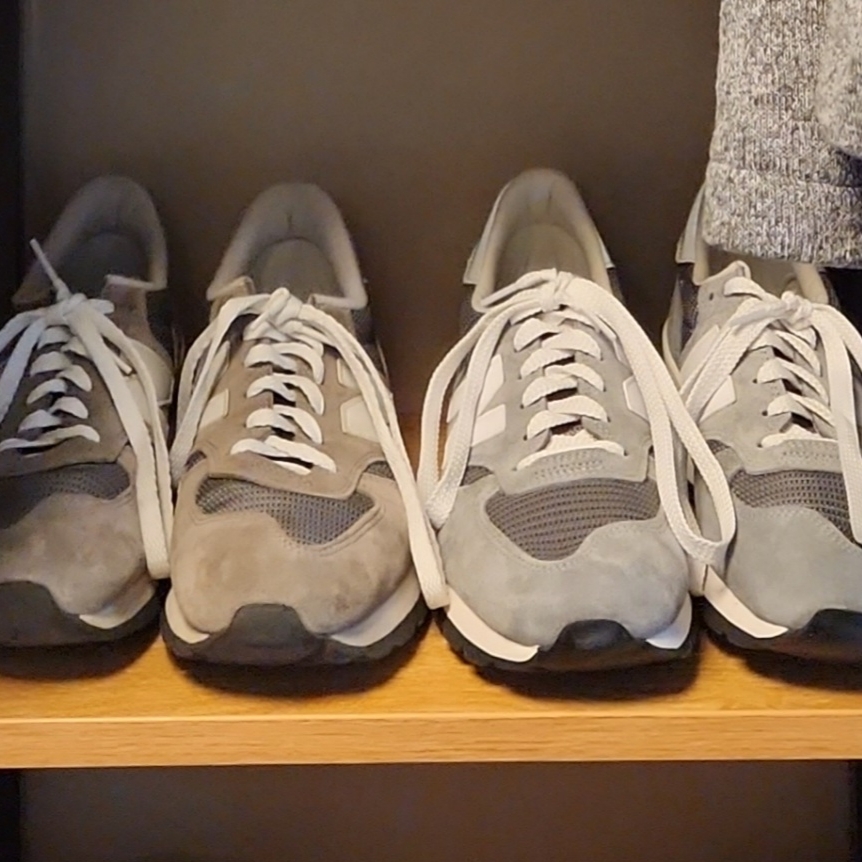 New Balance 990v1 Made in USA Grey White 착용 스타일