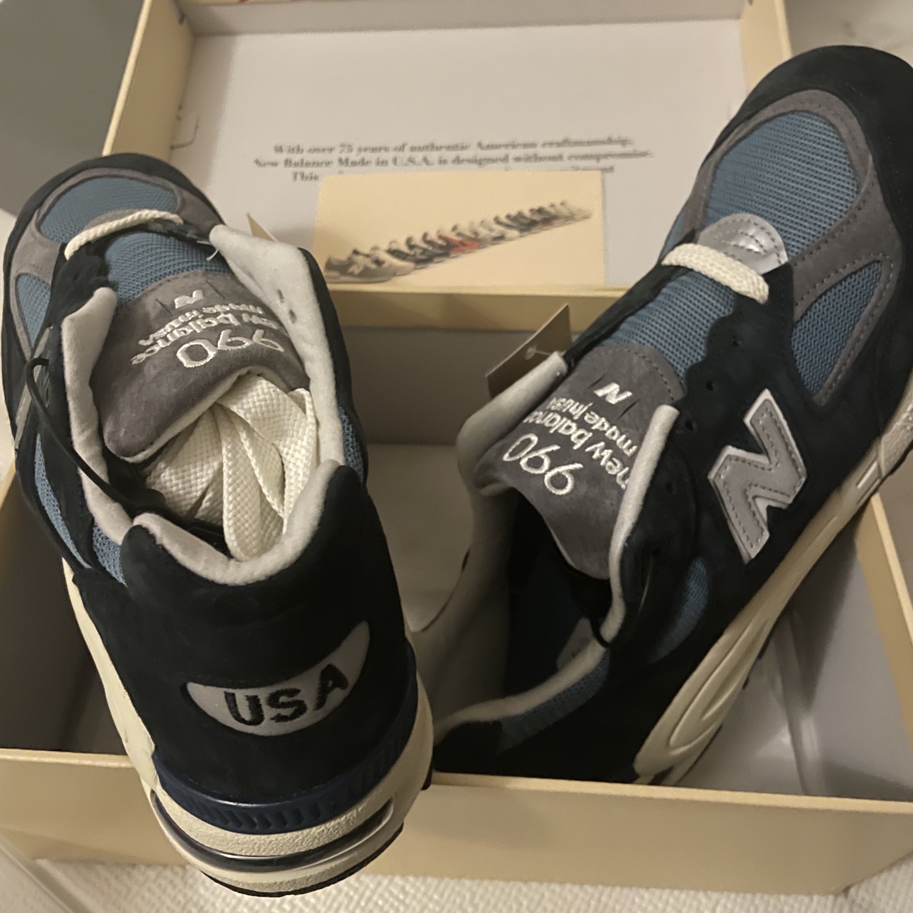 New Balance 990v2 Made in USA Navy Castlerock 착용 스타일