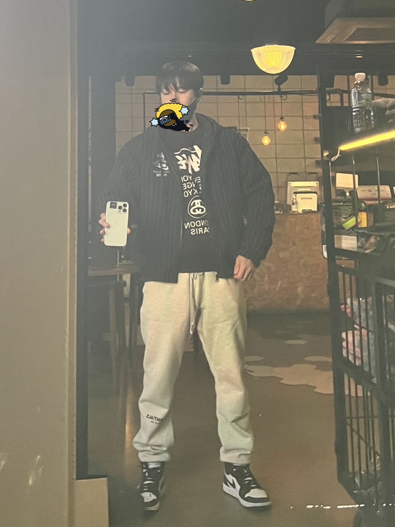 Nike x Stussy NRG Striped Wool Jacket Black (DR4023-010), Essentials The Core Collection Sweatpants Light Oatmeal 착용 스타일 - 2
