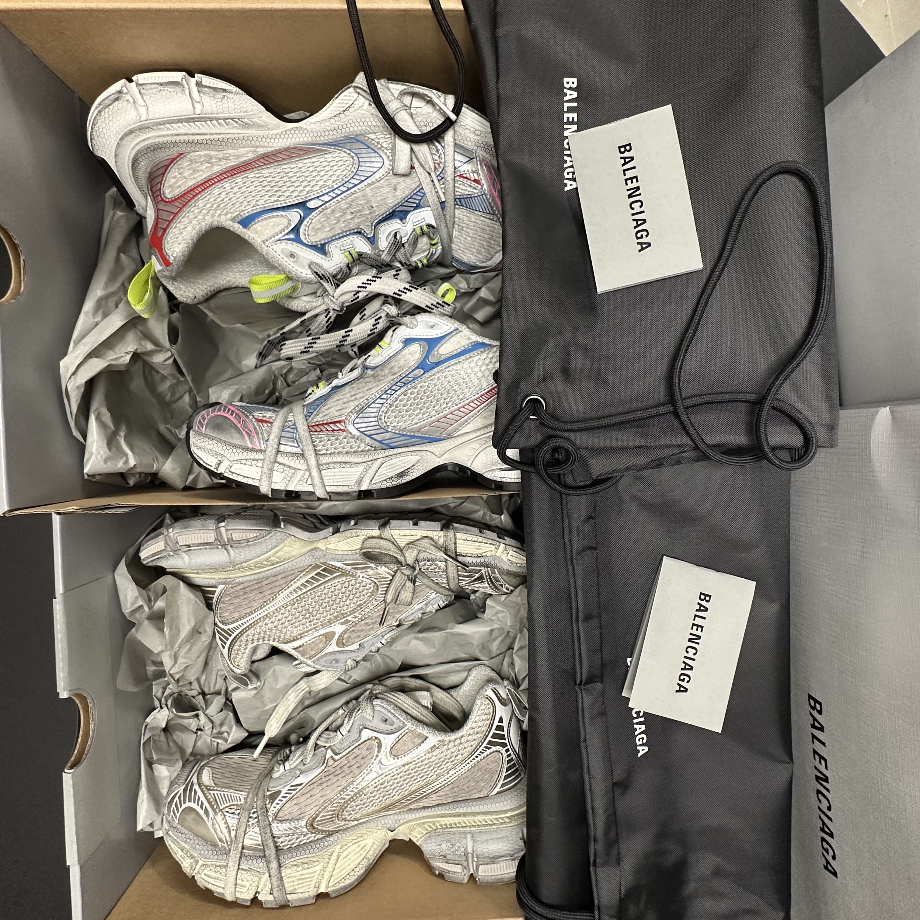 Balenciaga 3XL Sneakers White Red Blue, (W) Balenciaga 3XL Sneakers Light Beige 착용 스타일 - 1